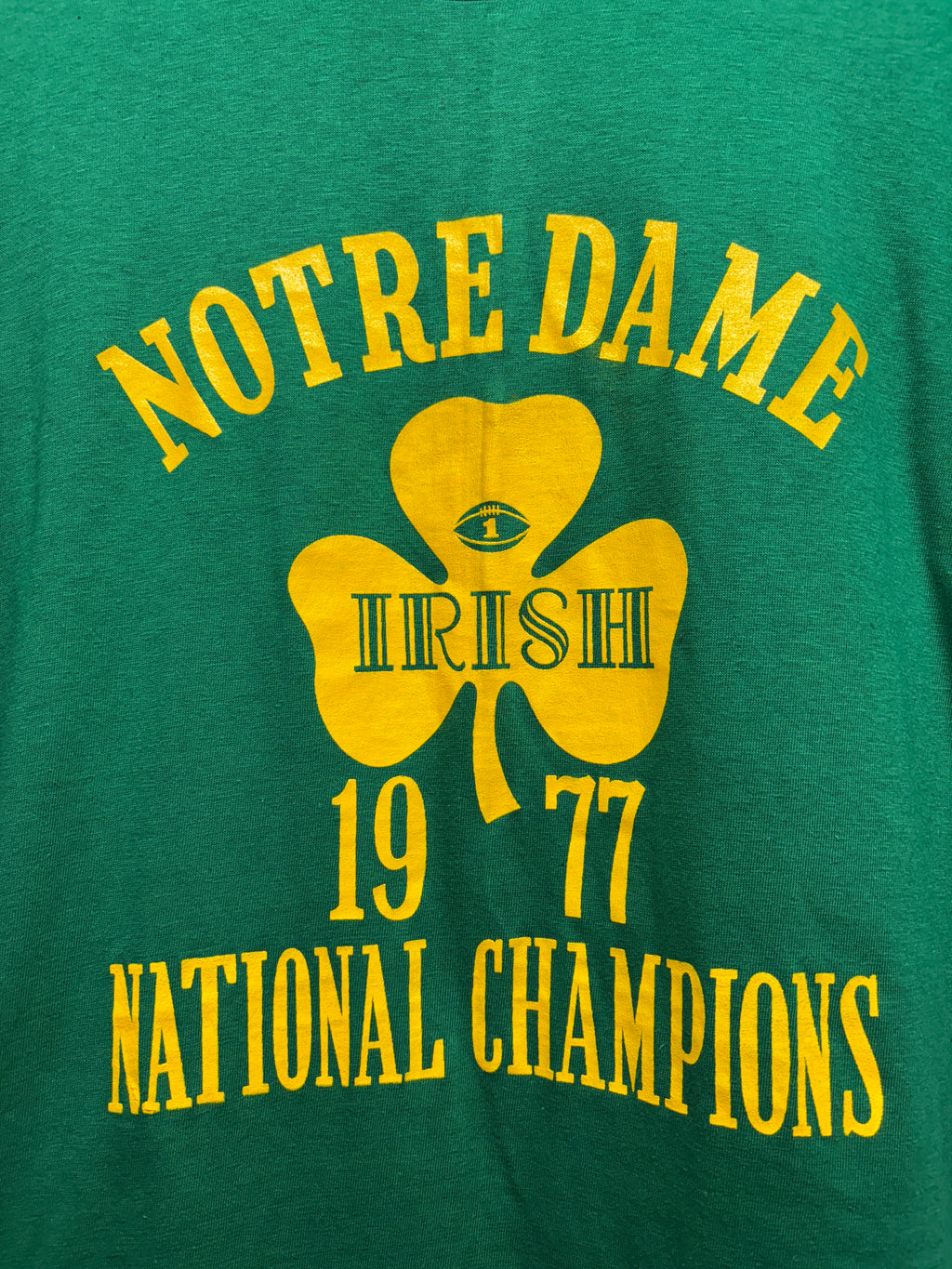 Vtg Notre Dame Fighting Irish 1977 National Champs T-Shirt: XL