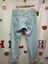 Load image into Gallery viewer, Yeezy Season 5 Denim Light Wash Button Fly Jean Pants 34
