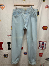 Load image into Gallery viewer, Yeezy Season 5 Denim Light Wash Button Fly Jean Pants 34
