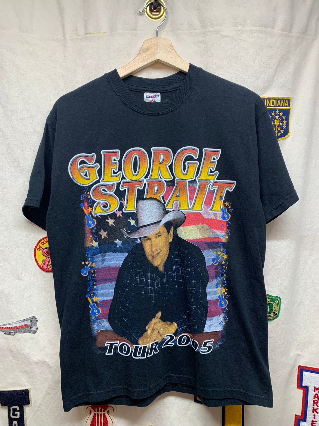 Vintage 2005 George Strait Country Music Tour T-Shirt: Medium