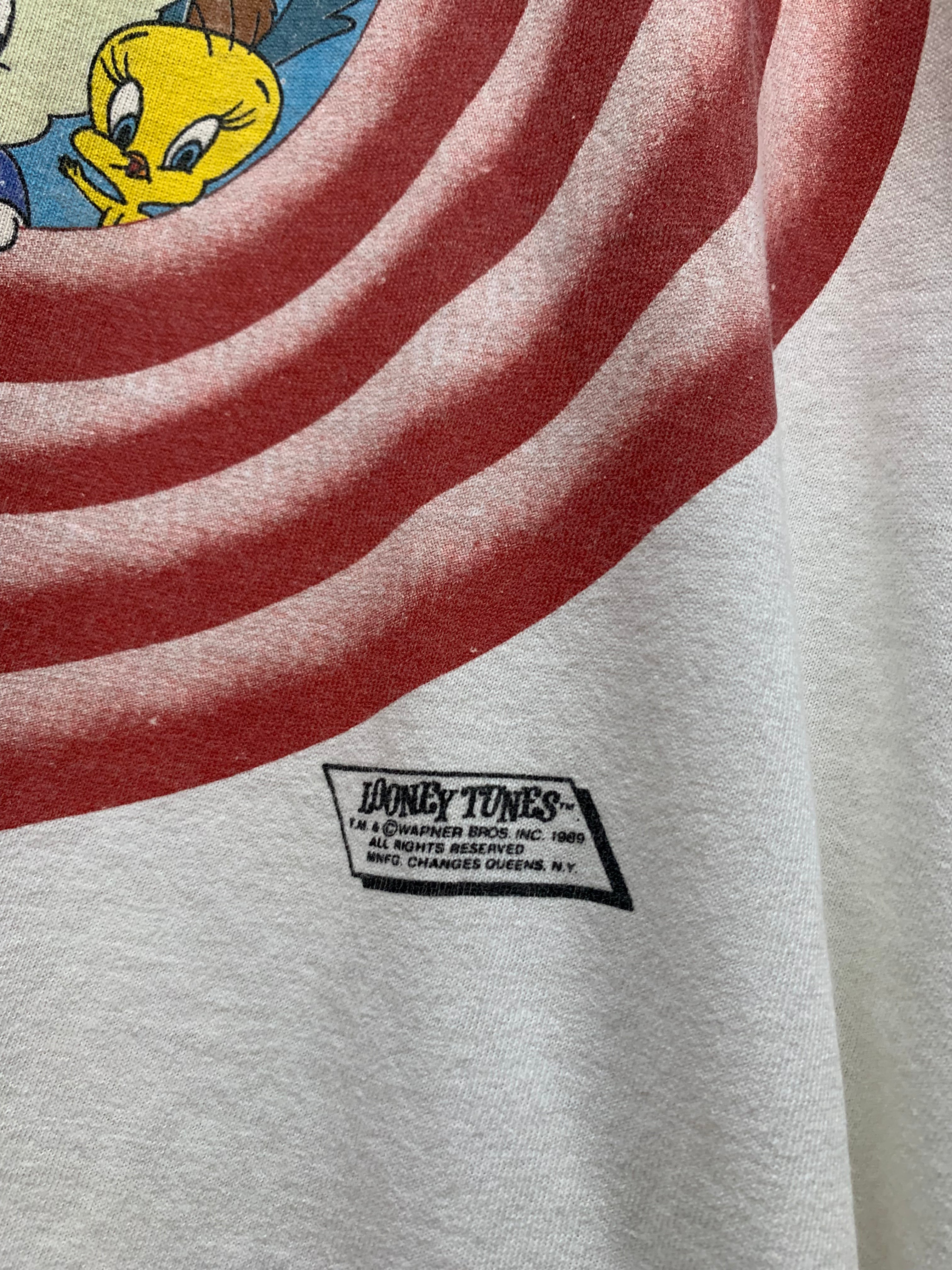 Vintage Looney Tunes Warner Bros Cartoons Changes T-Shirt: Large