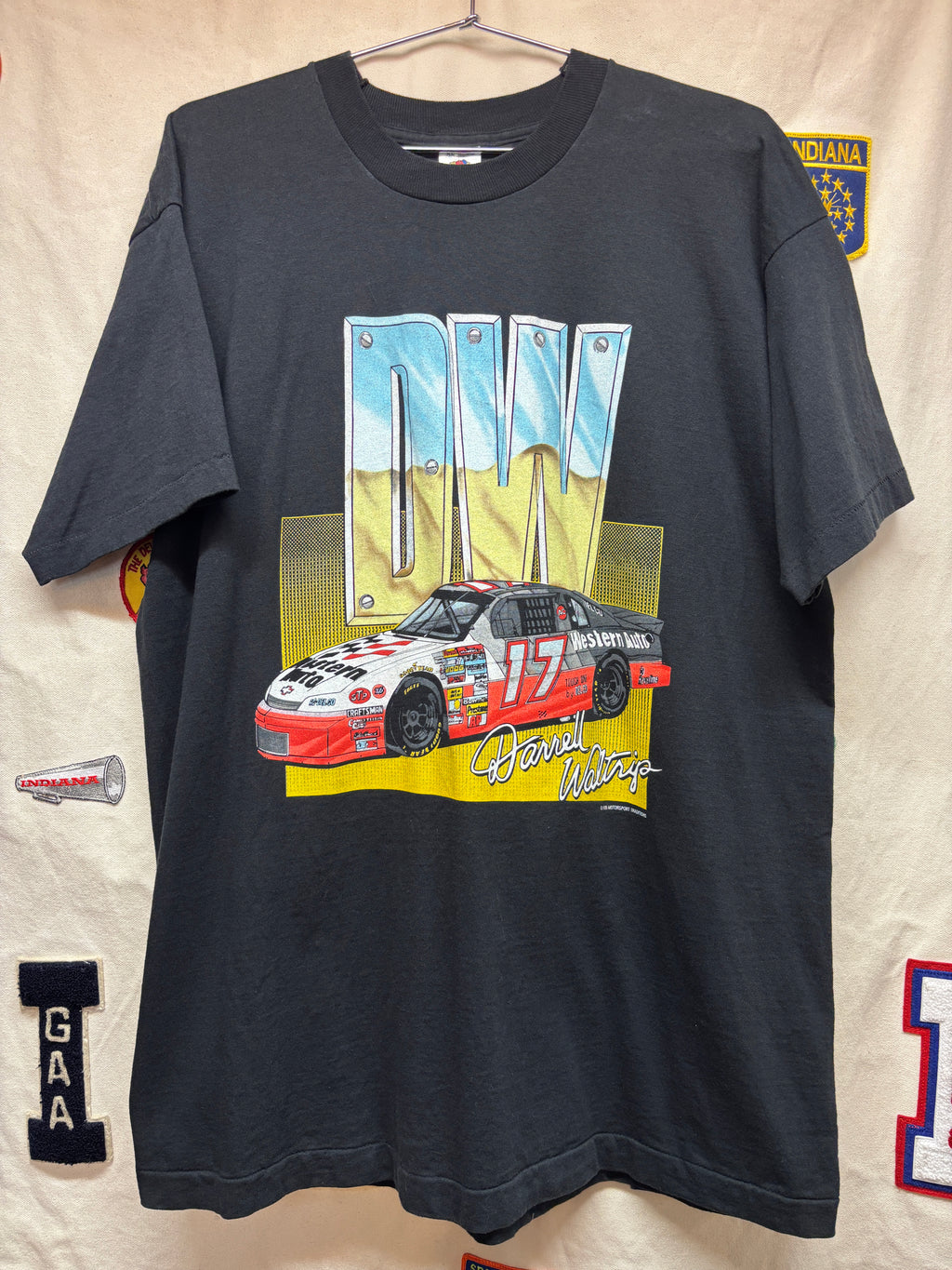 Vtg Darrell Waltrip Big DW NASCAR Racing T-shirt: XL