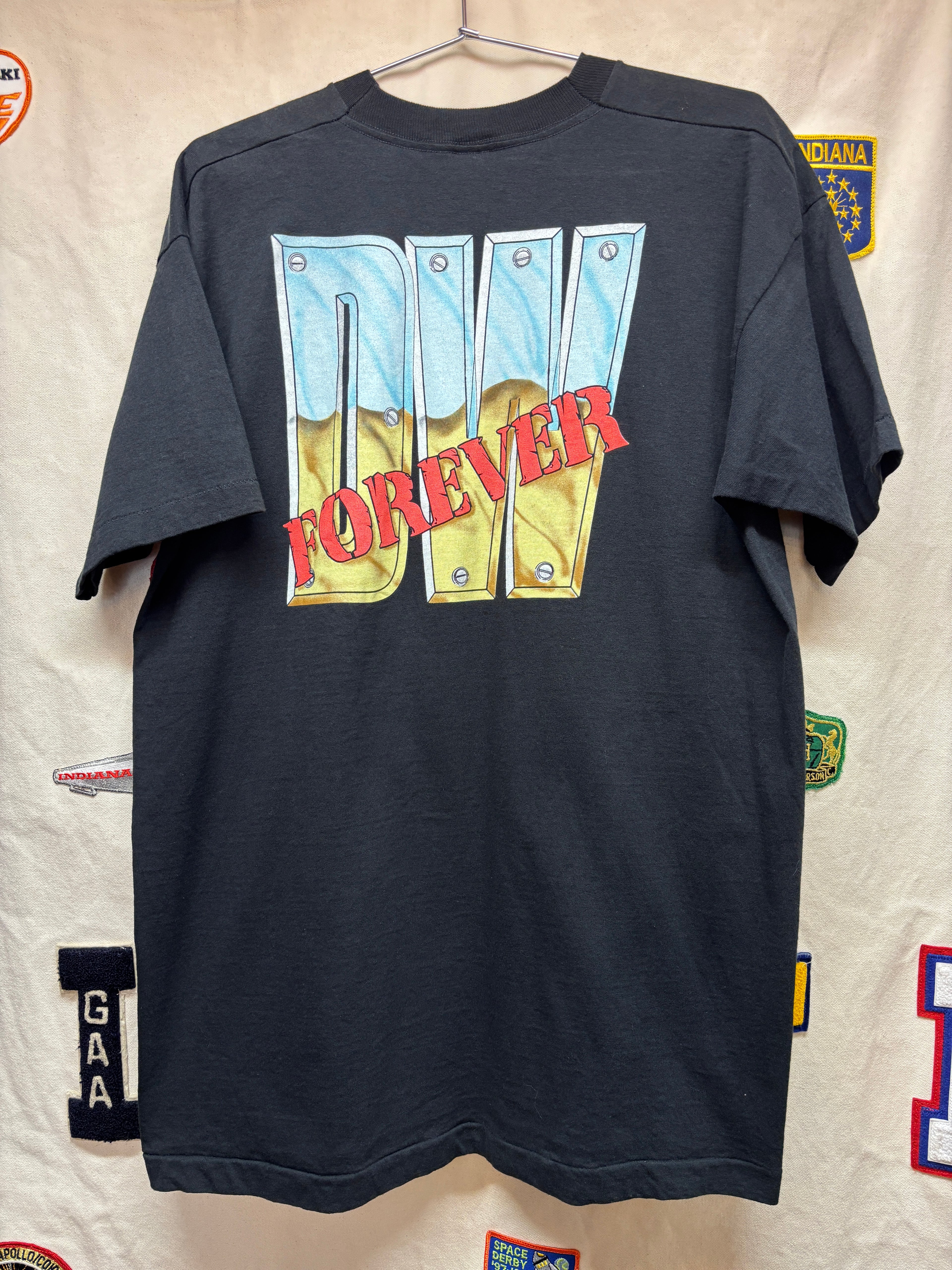 Vtg Darrell Waltrip Big DW NASCAR Racing T-shirt: XL