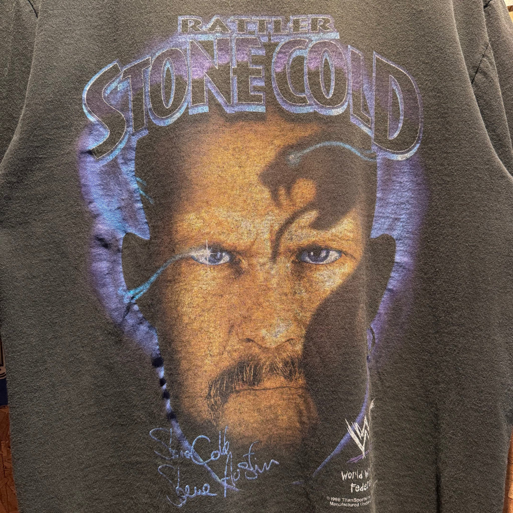 Vintage WWE Stone Cold Steve Austin Wrestler T-Shirt: Youth XL / Medium