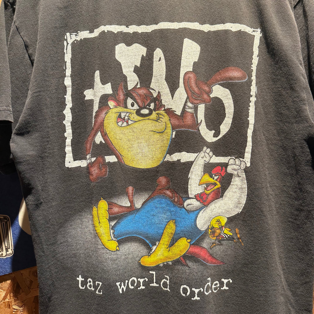 Vintage Taz World Order Tazmanian Devil T-Shirt: Medium