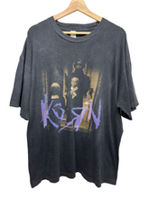 Load image into Gallery viewer, Vtg 1998 Giant &quot;Life is Peachy&quot; Korn Metal band Shirt
