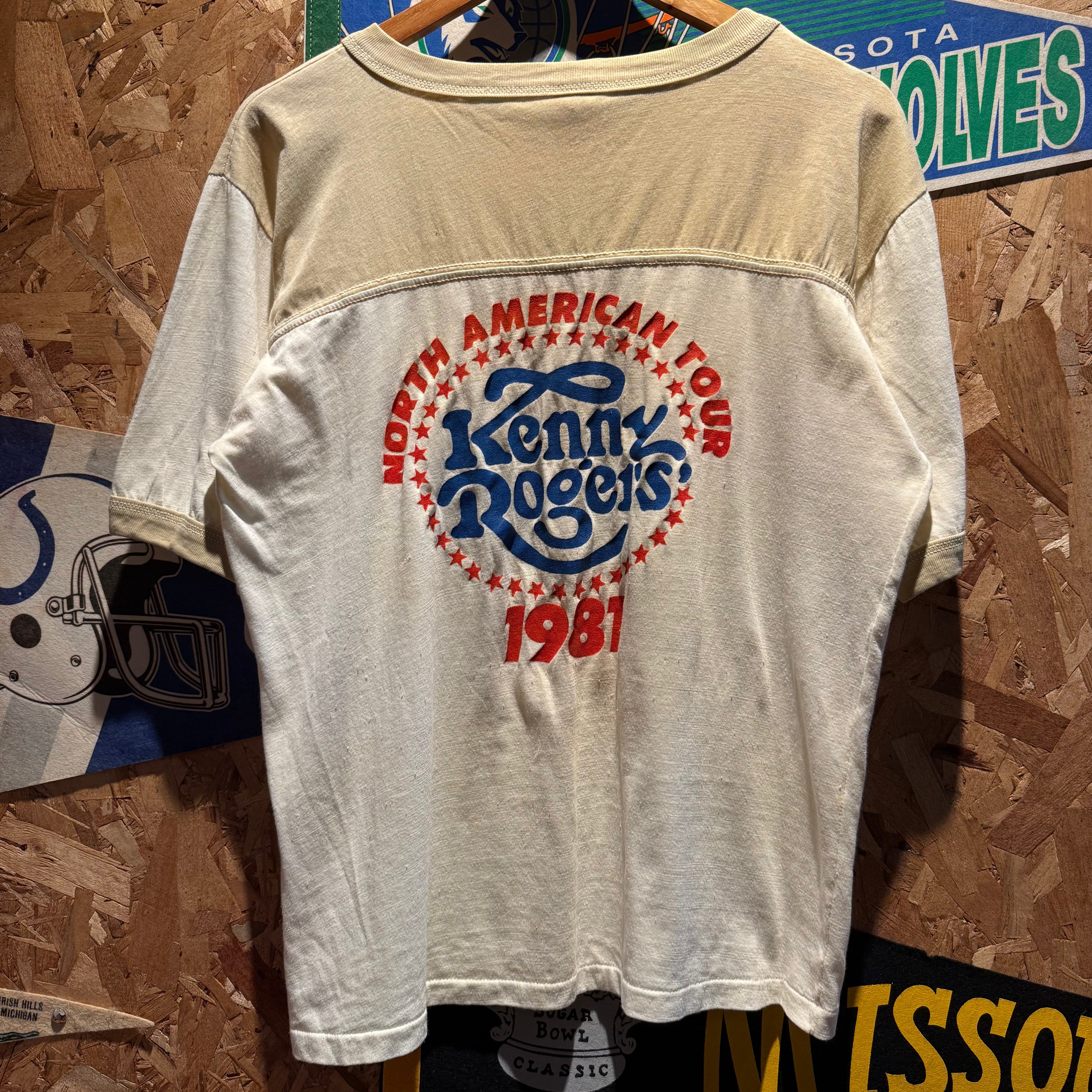 Vintage 1981 Action Wear Kenny Rogers Single Stitch T-Shirt: L