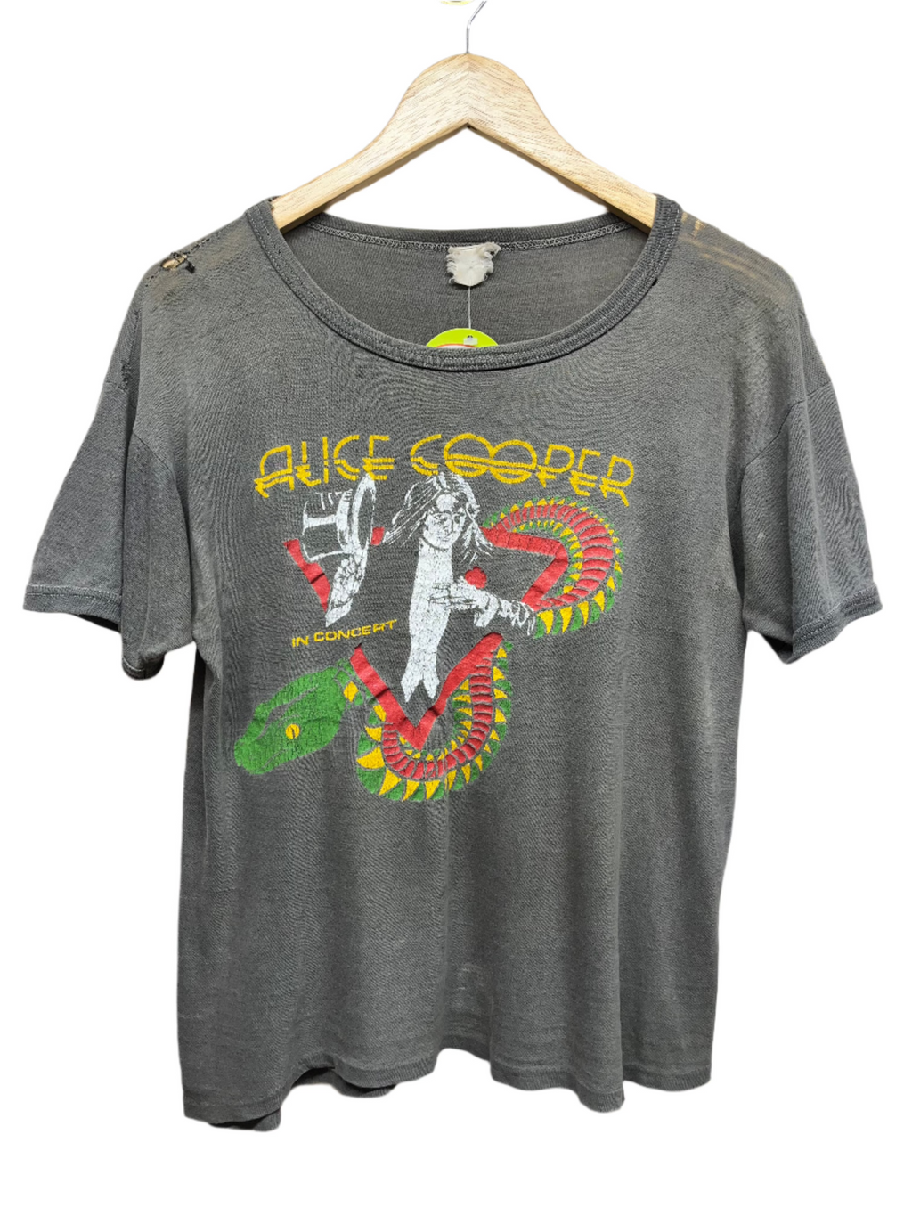 Vtg Alice Cooper In Concert 70’s Faded Concert Tour T-Shirt: Small