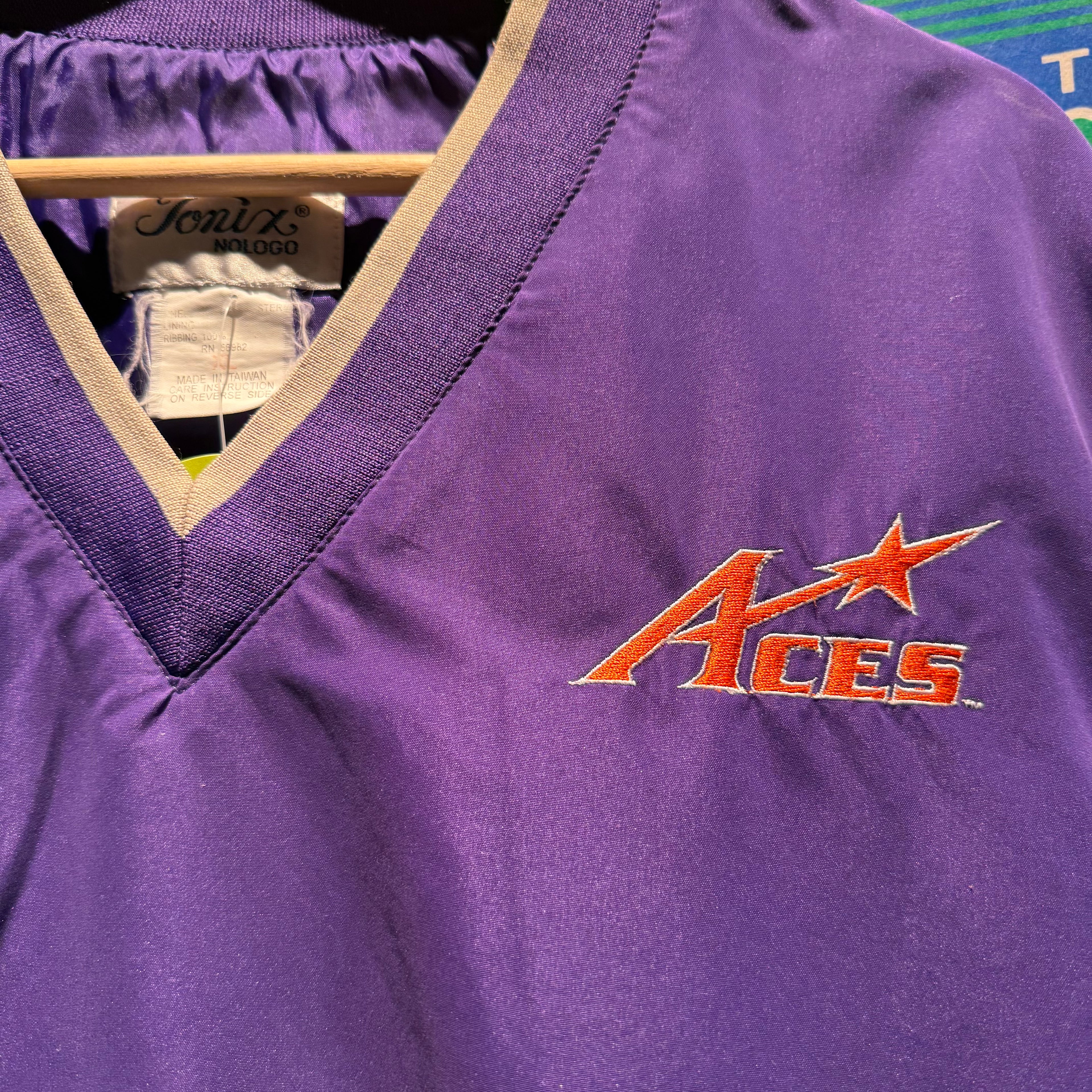 Vintage Sportswear University of Evansville Purple Aces Vest: XL