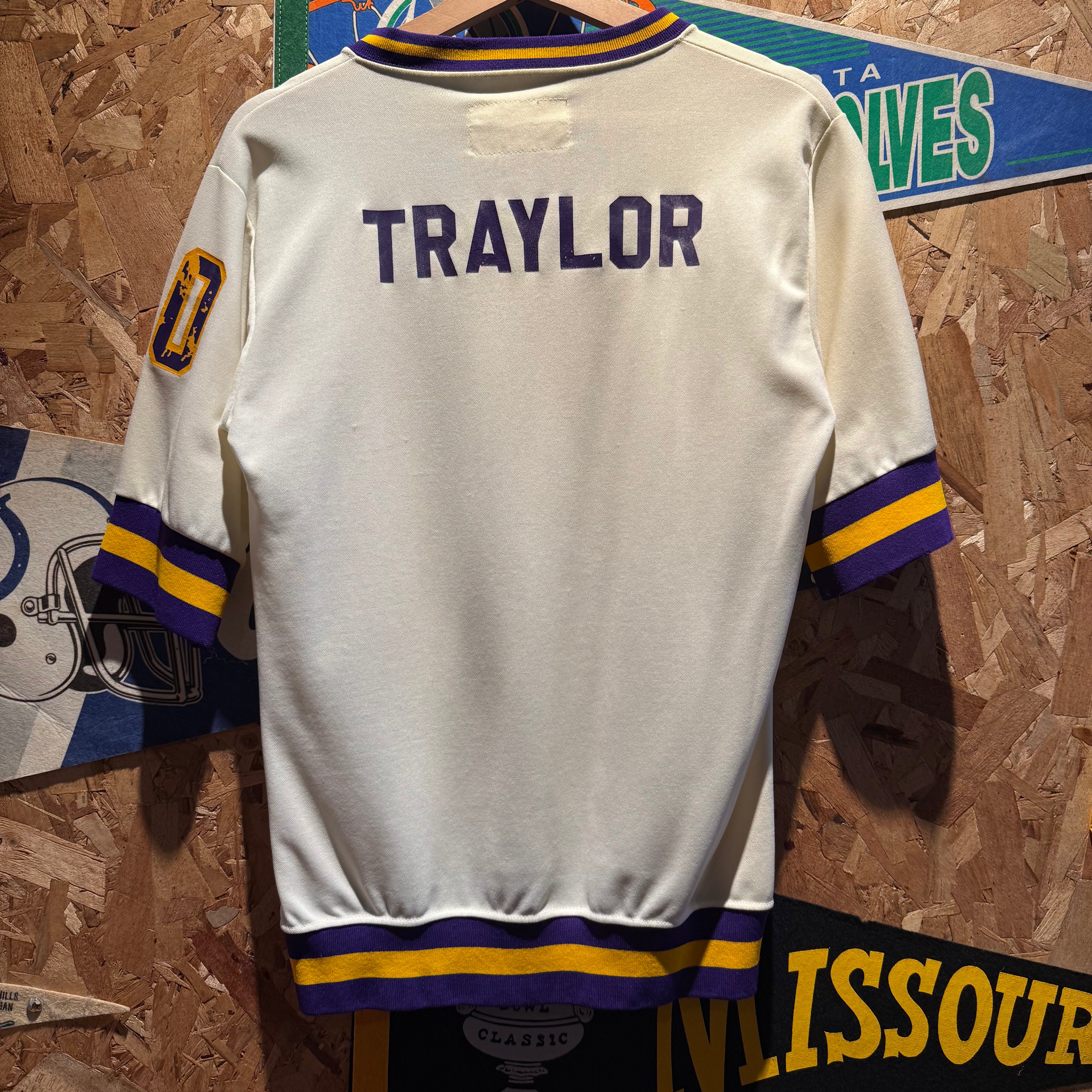 Vintage University of Evansville Purple Aces Sports Jersey: S