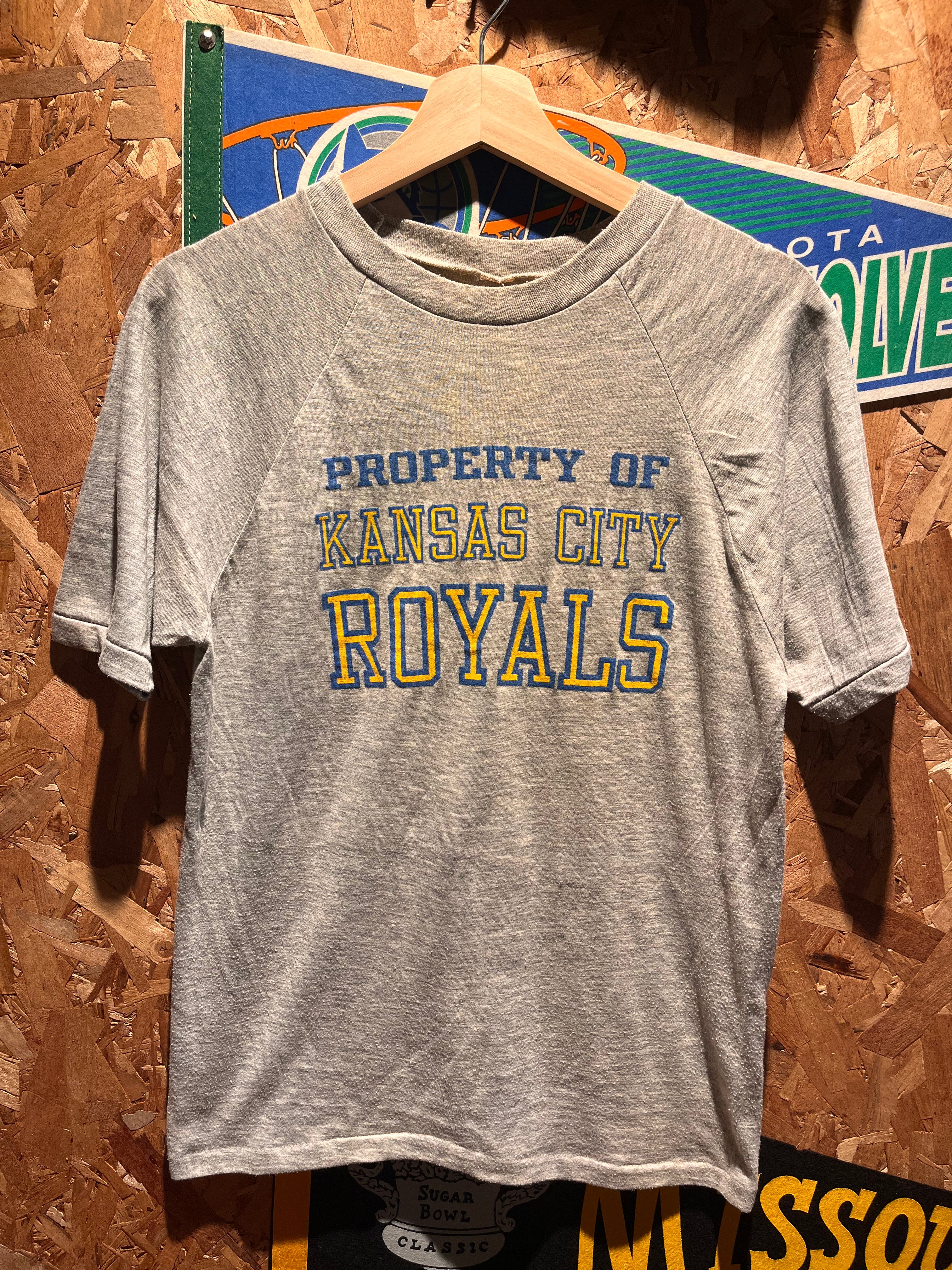 Vintage Property of Kansas City Royals MLB Grey Raglan 80's T-Shirt: Medium