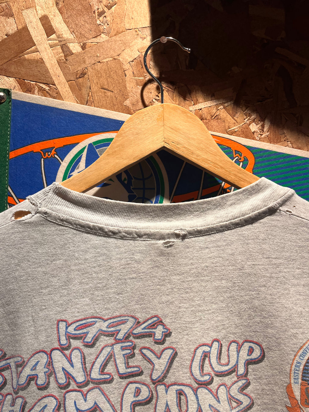 Vintage New York Rangers NHL 1994 Stanley Cup Champions Grey Graffiti T-Shirt: Medium