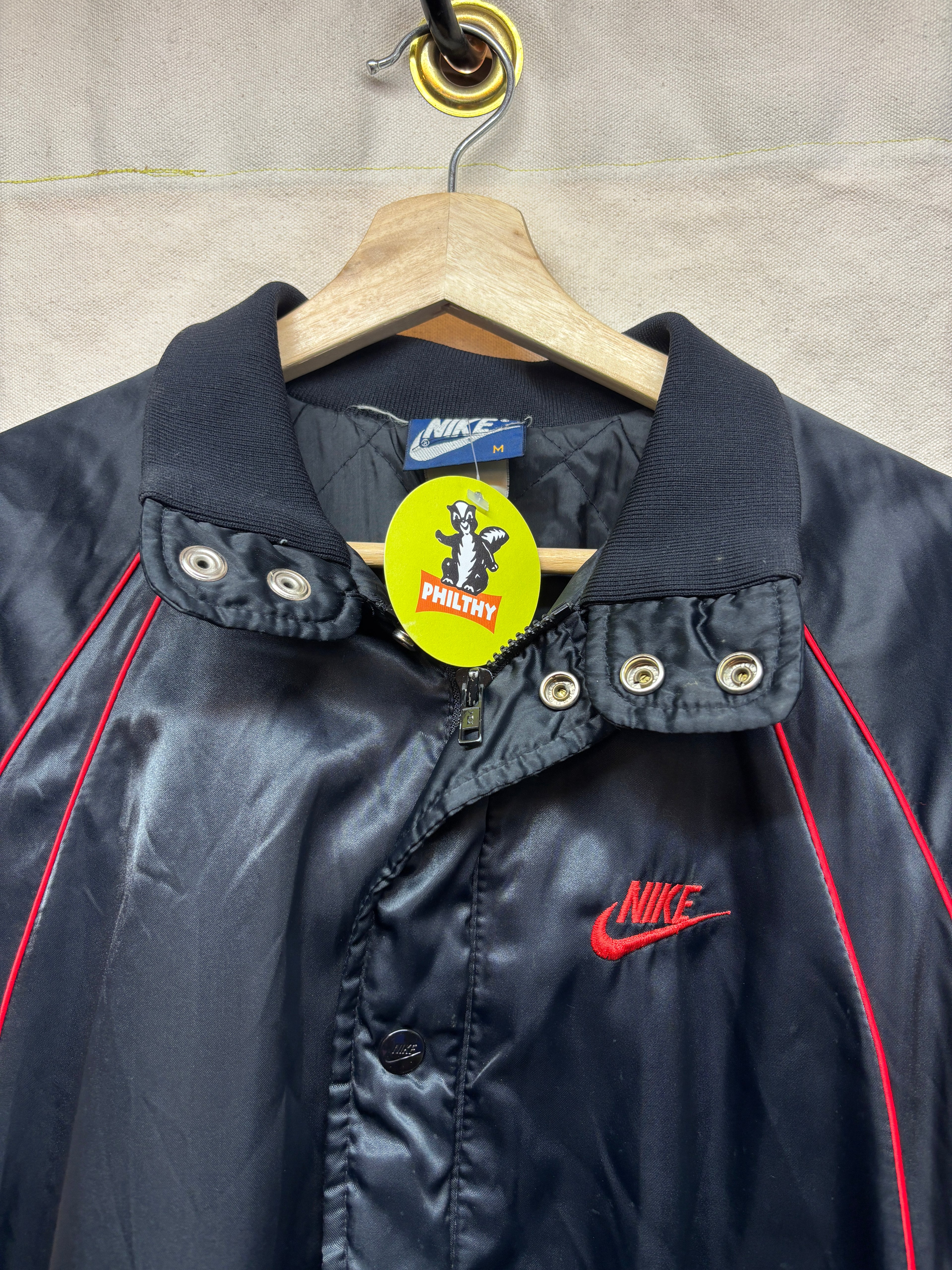 Vtg 80's Nike Black & Red Satin Jacket: M