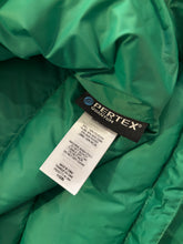 Load image into Gallery viewer, FW22 Supreme Micro Down Half Zip Hooded Pullover: M
