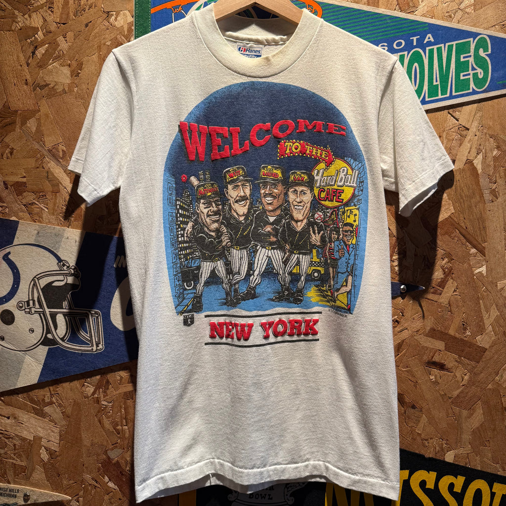 Vintage 90s MLB New York Yankees Hard Ball Cafe Single Stitch Seamless T-Shirt: Small