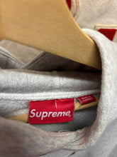 Load image into Gallery viewer, FW23 Supreme Camo Box Logo Hoodie: M
