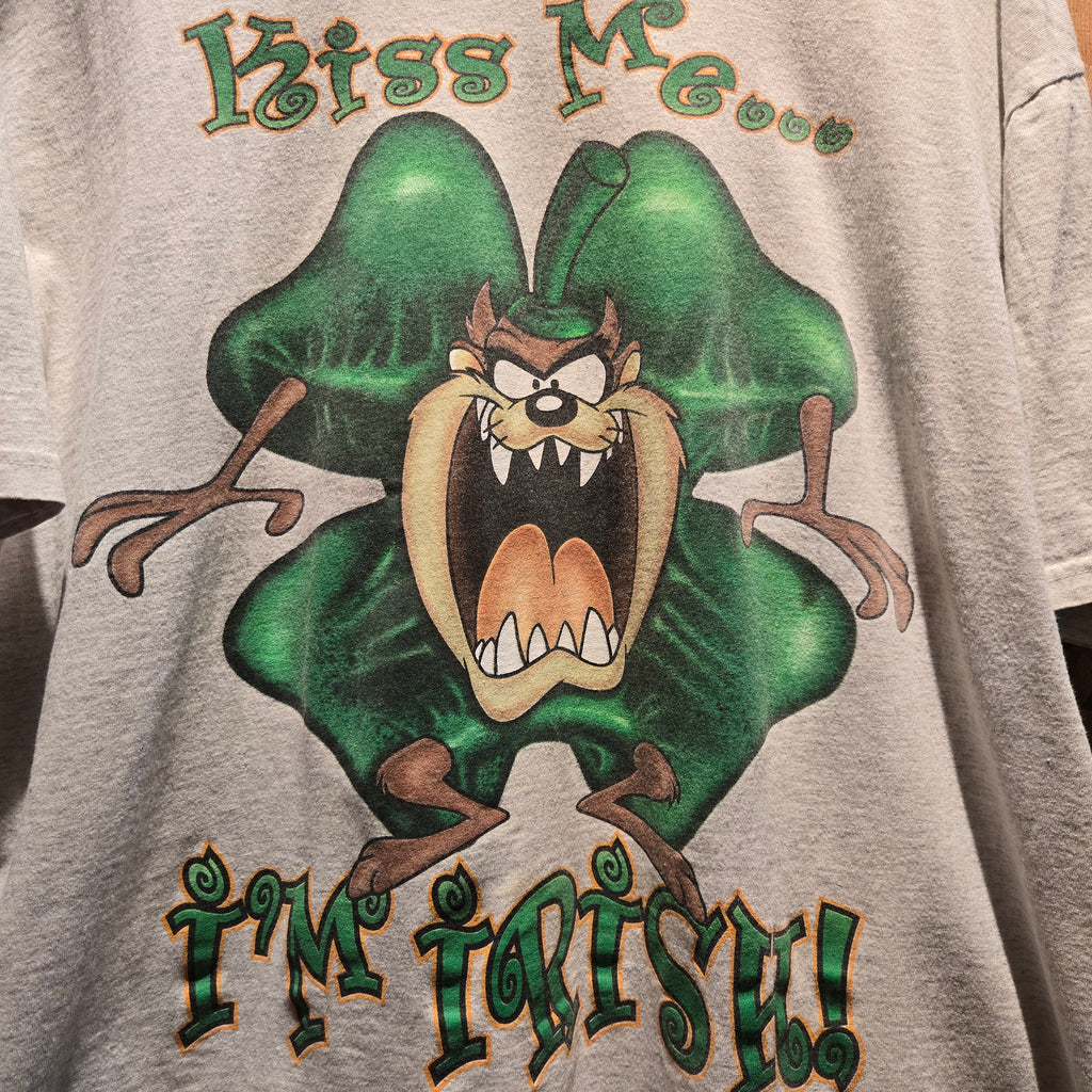 VTG Taz "Kiss Me Im Irish" Grey T-shirt Looney Tunes: Large