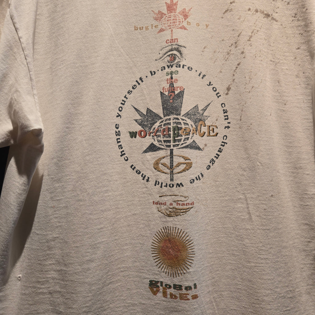 VTG One World Nation Extinction Makes No Distinction Graphic T-Shirt: Large