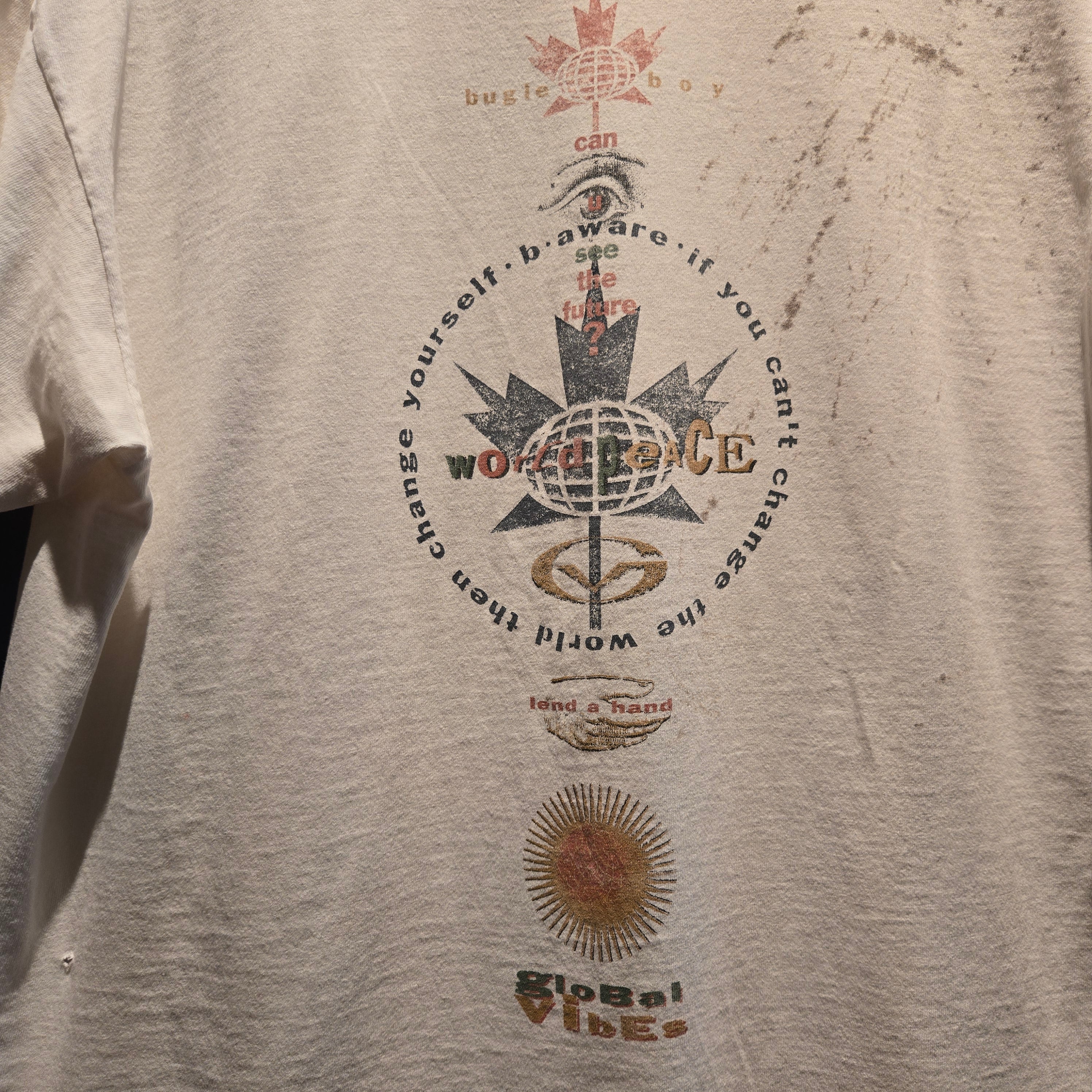 VTG One World Nation Extinction Makes No Distinction Graphic T-Shirt: Large