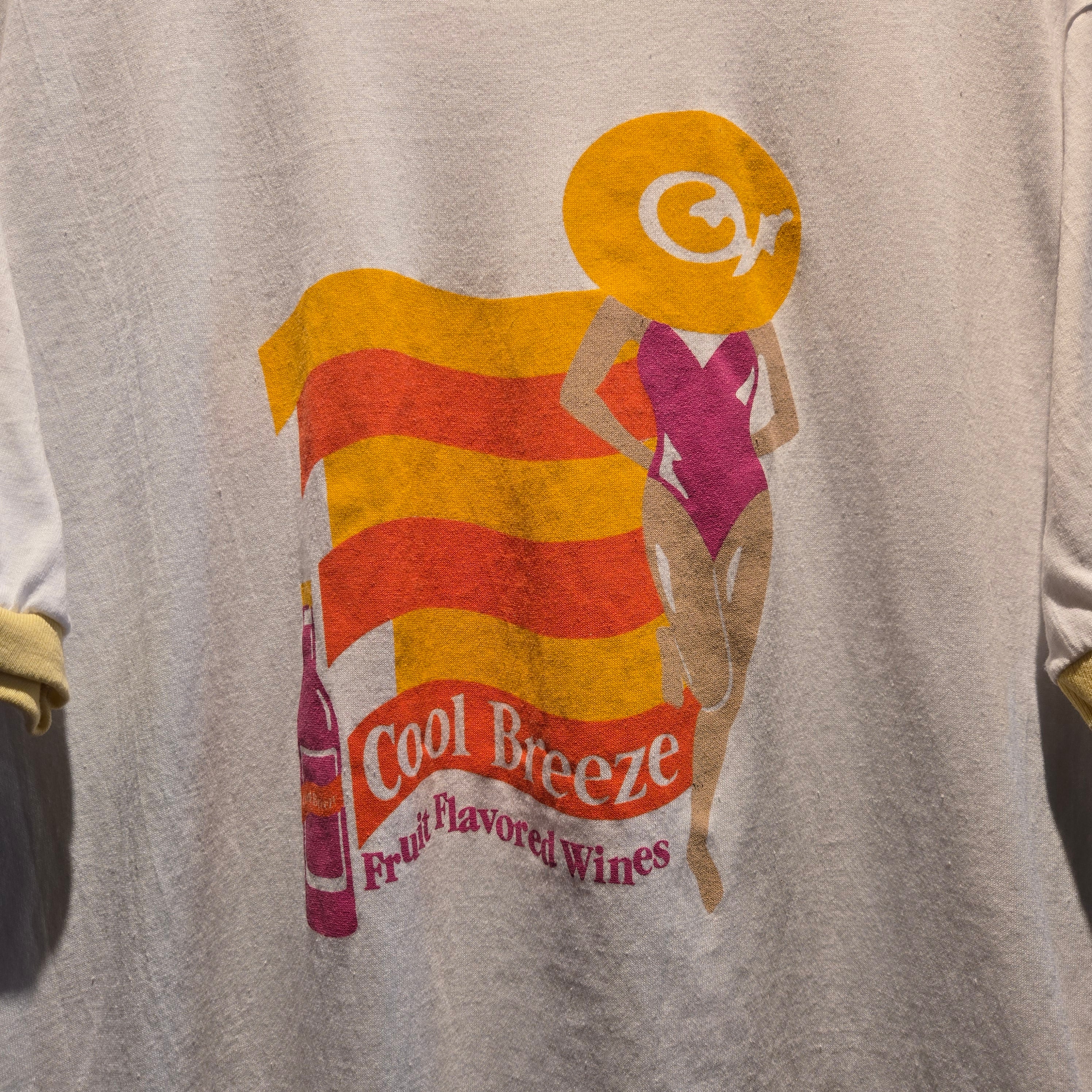 VTG 80's Cool Breeze Fruit Flavored Wines Ringer Graphic T-Shirt: XL
