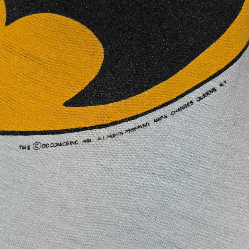 VTG Batman Signal Changes Tag White T-Shirt Single Stitch: Small