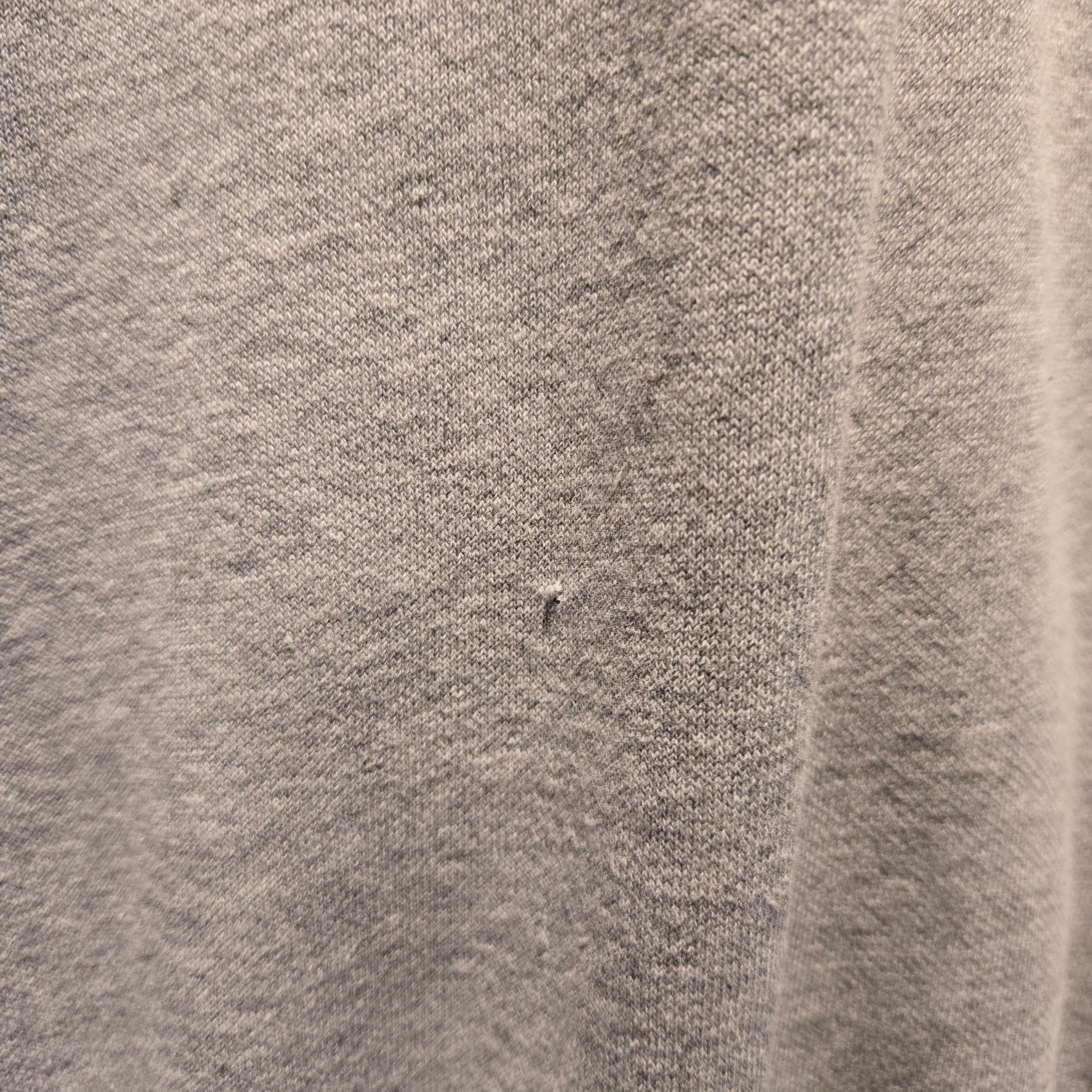 VTG Nike Uconn Connecticut Huskies Center Swoosh Gray Sweatshirt: Large