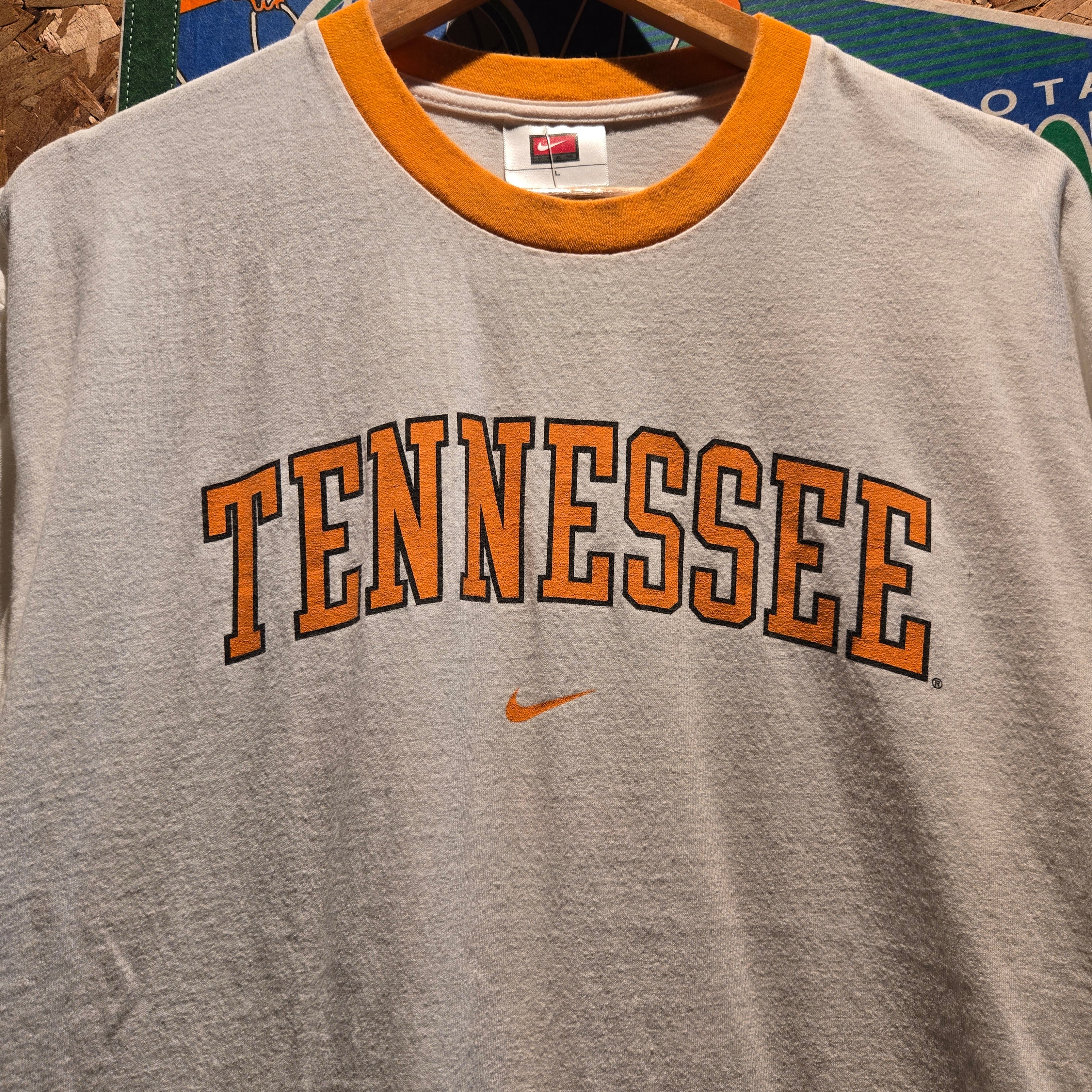 VTG Nike Tennessee Volunteers Center Swoosh Raglan T-Shirt: Large