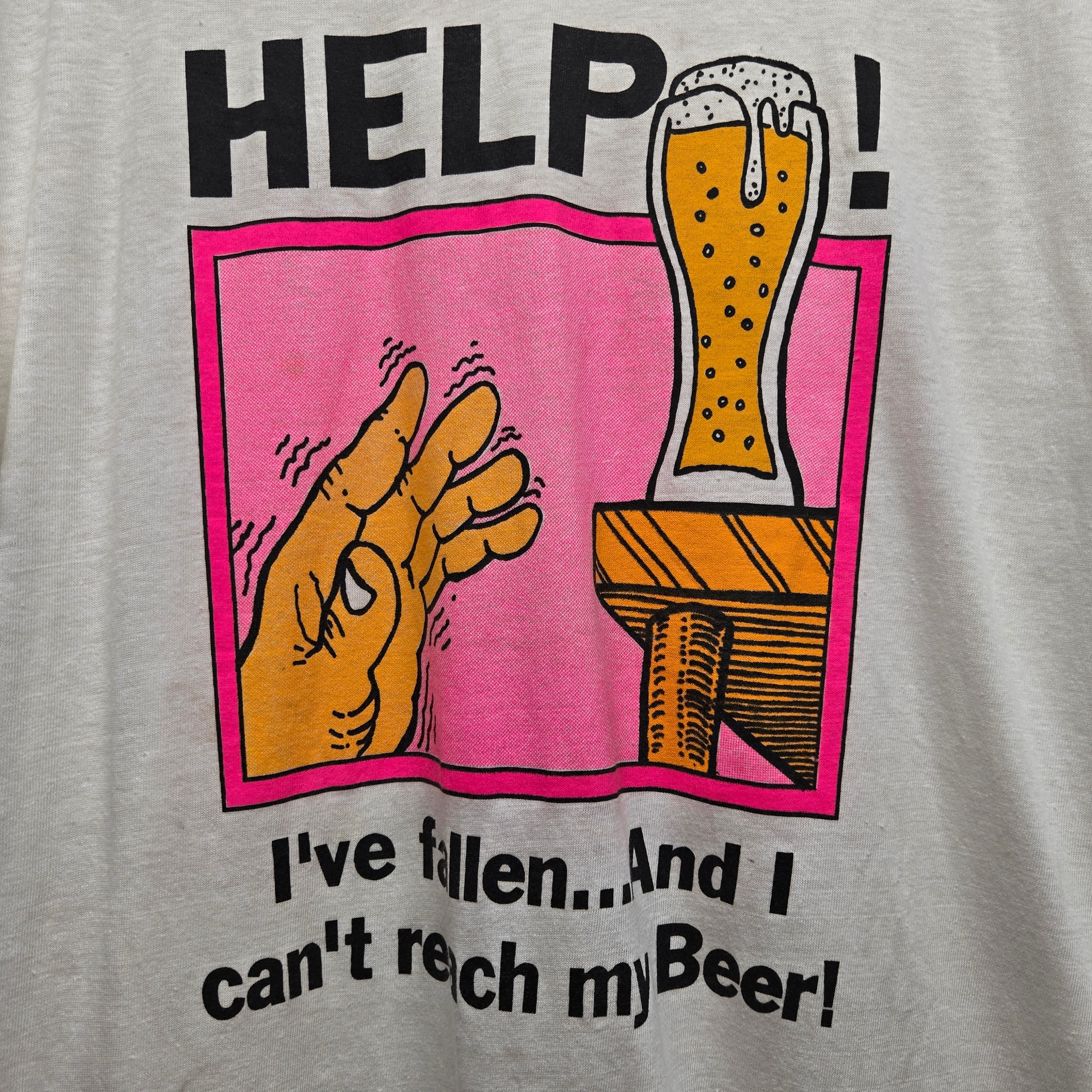 VTG 90's "HELP I've Fallen... And I Can't Reach My Beer" Graphic T-Shirt: XL