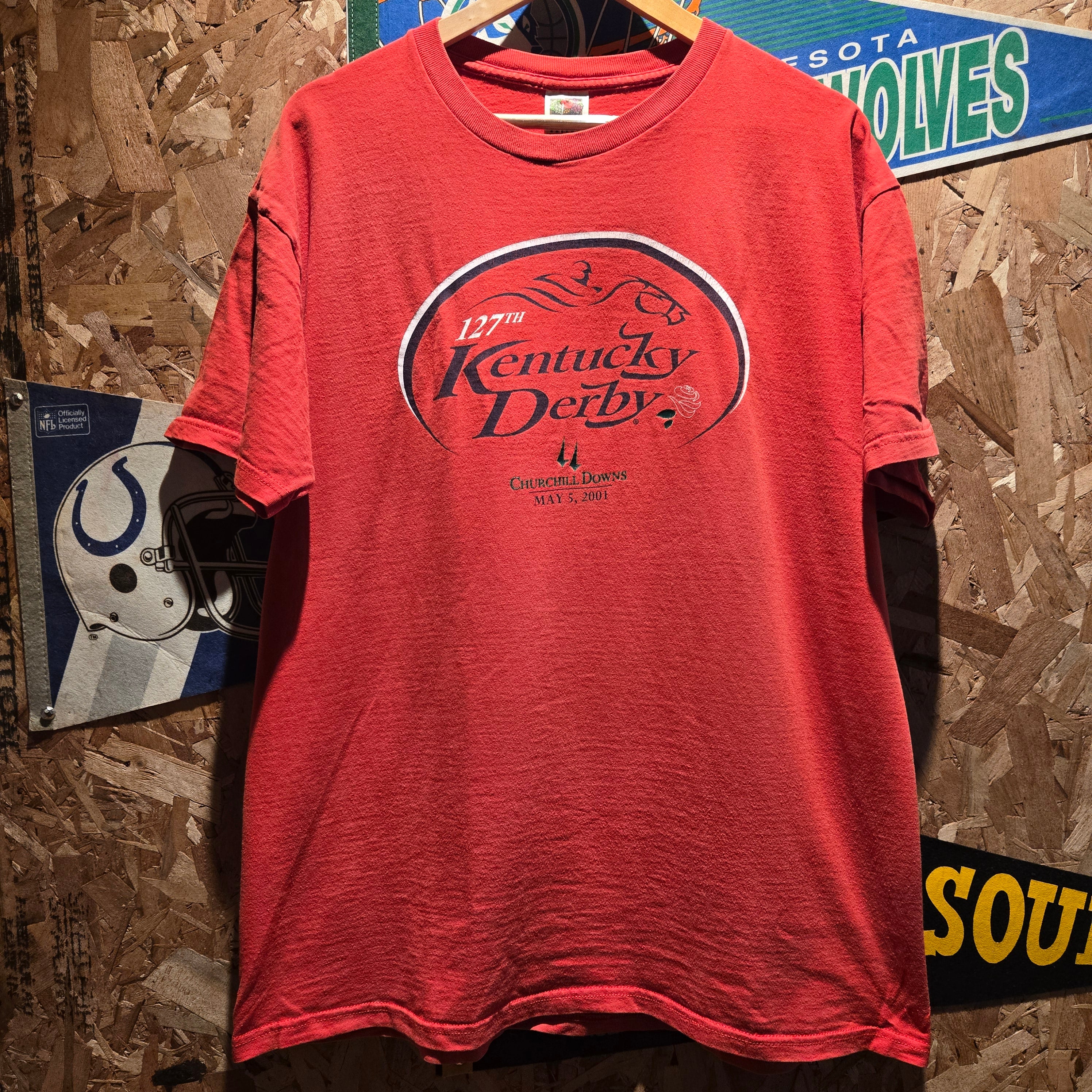 VTG 2001 Kentucky Derby Churchill Downs Red Graphic T-Shirt: XL