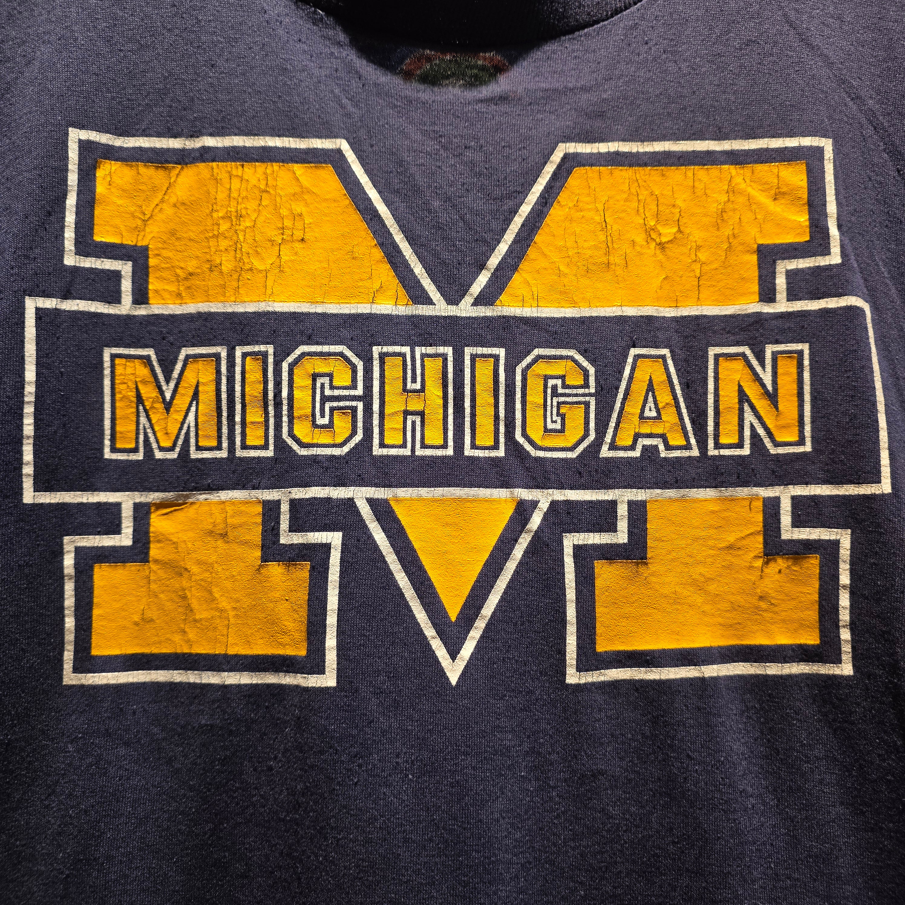 VTG 90's Michigan Wolverines Navy Graphic T-Shirt: Large