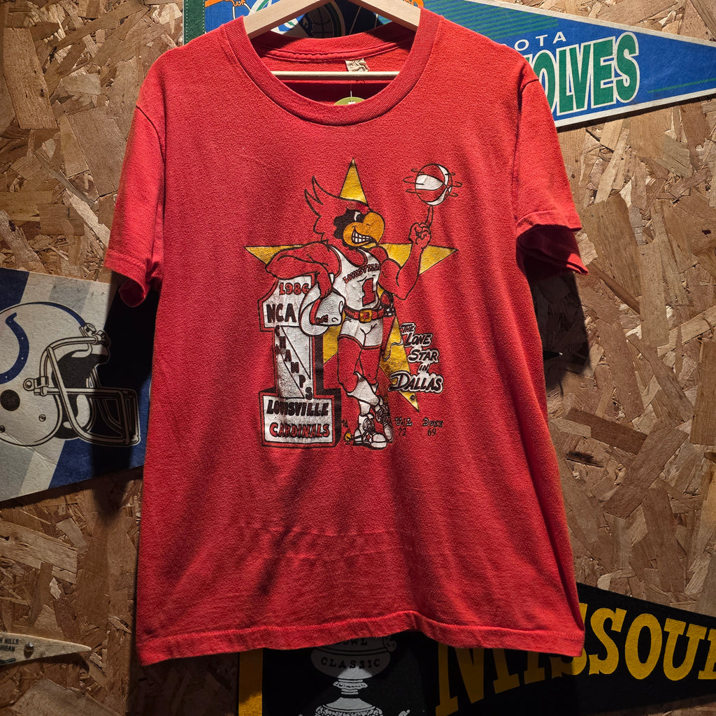 VTG 1986 Louisville Cardinals National Champions Red T-Shirt: Large