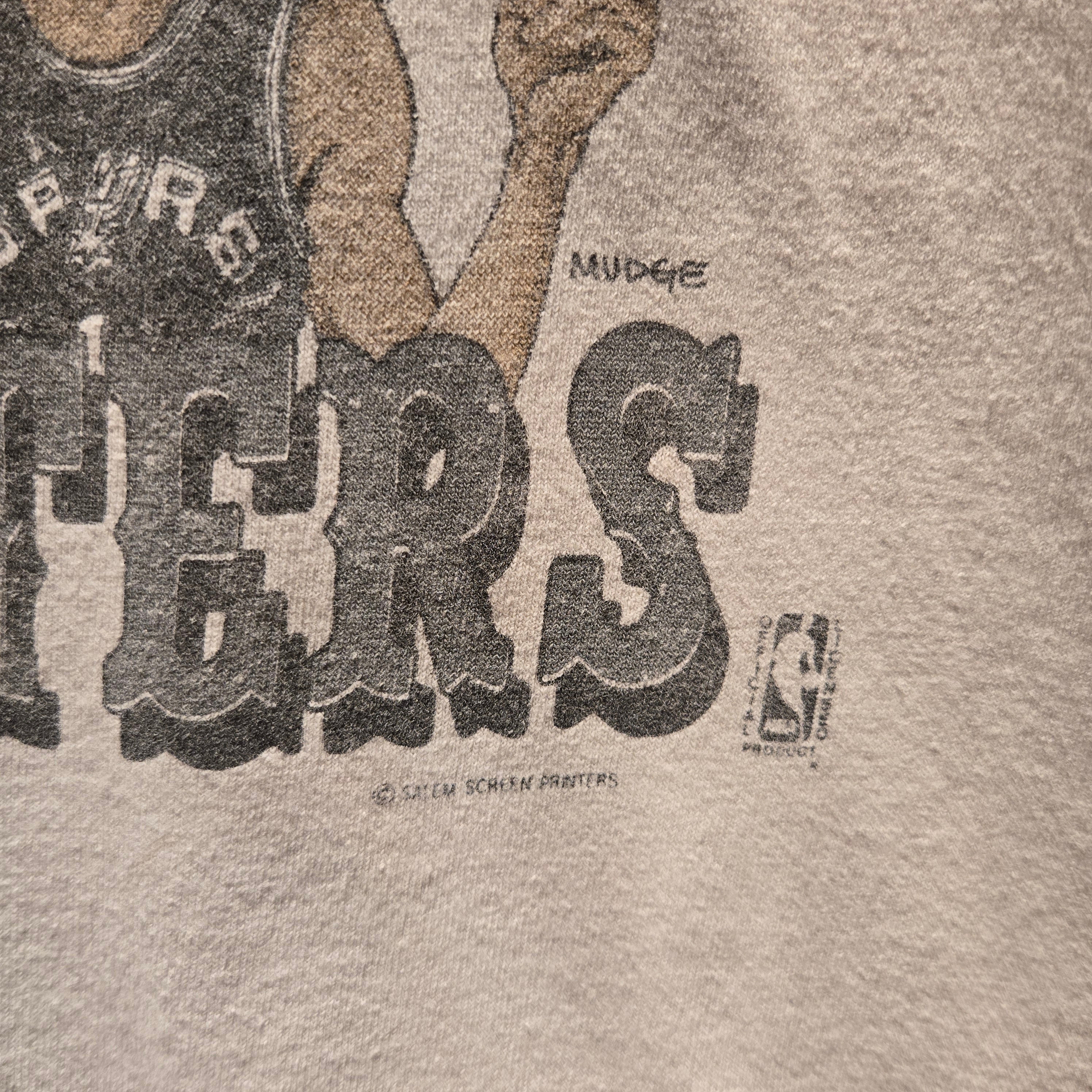 VTG 1990 San Antonio Spurs Salem Big Head White T-Shirt: XL