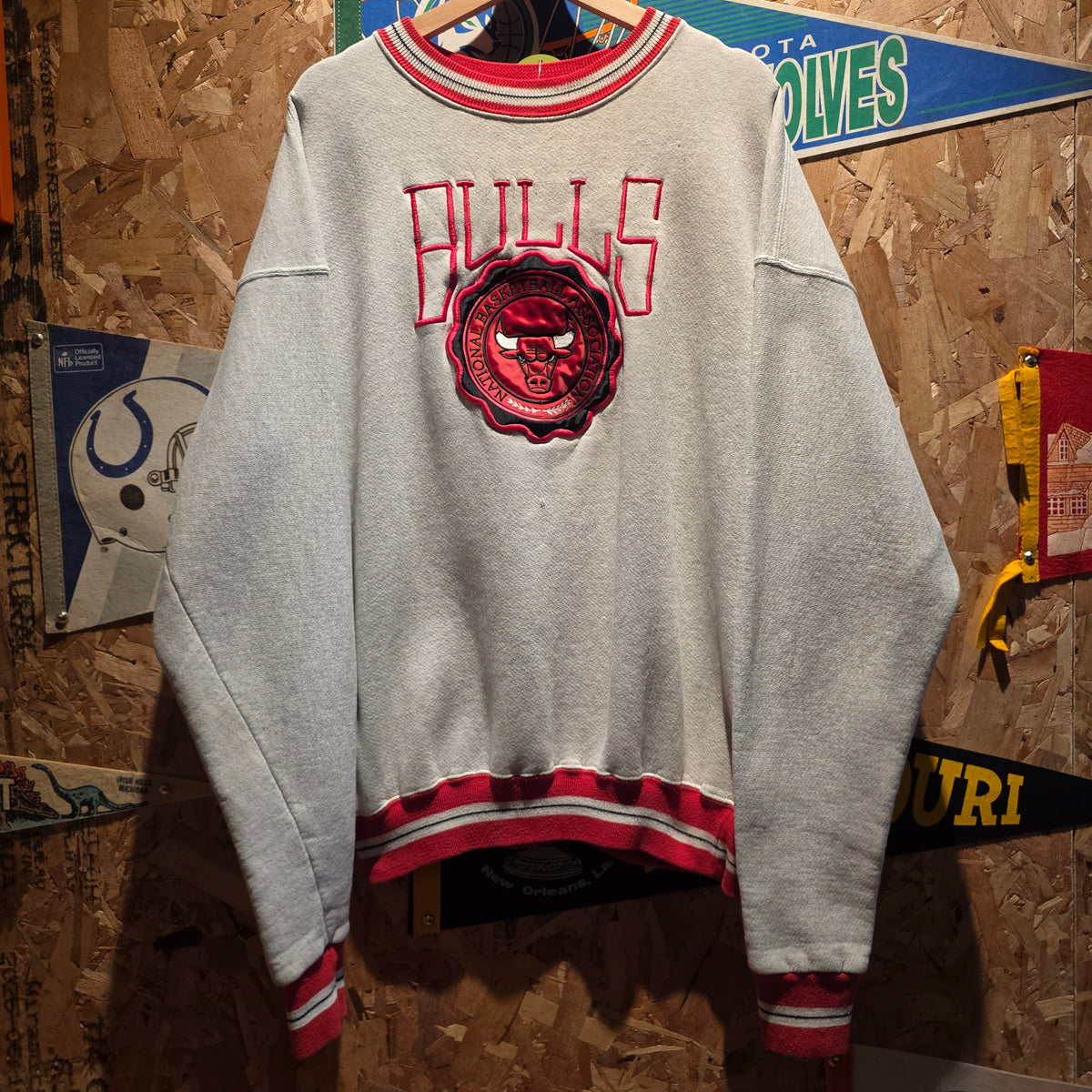 VTG Legends Chicago Bulls Thick Sweatshirt: XL