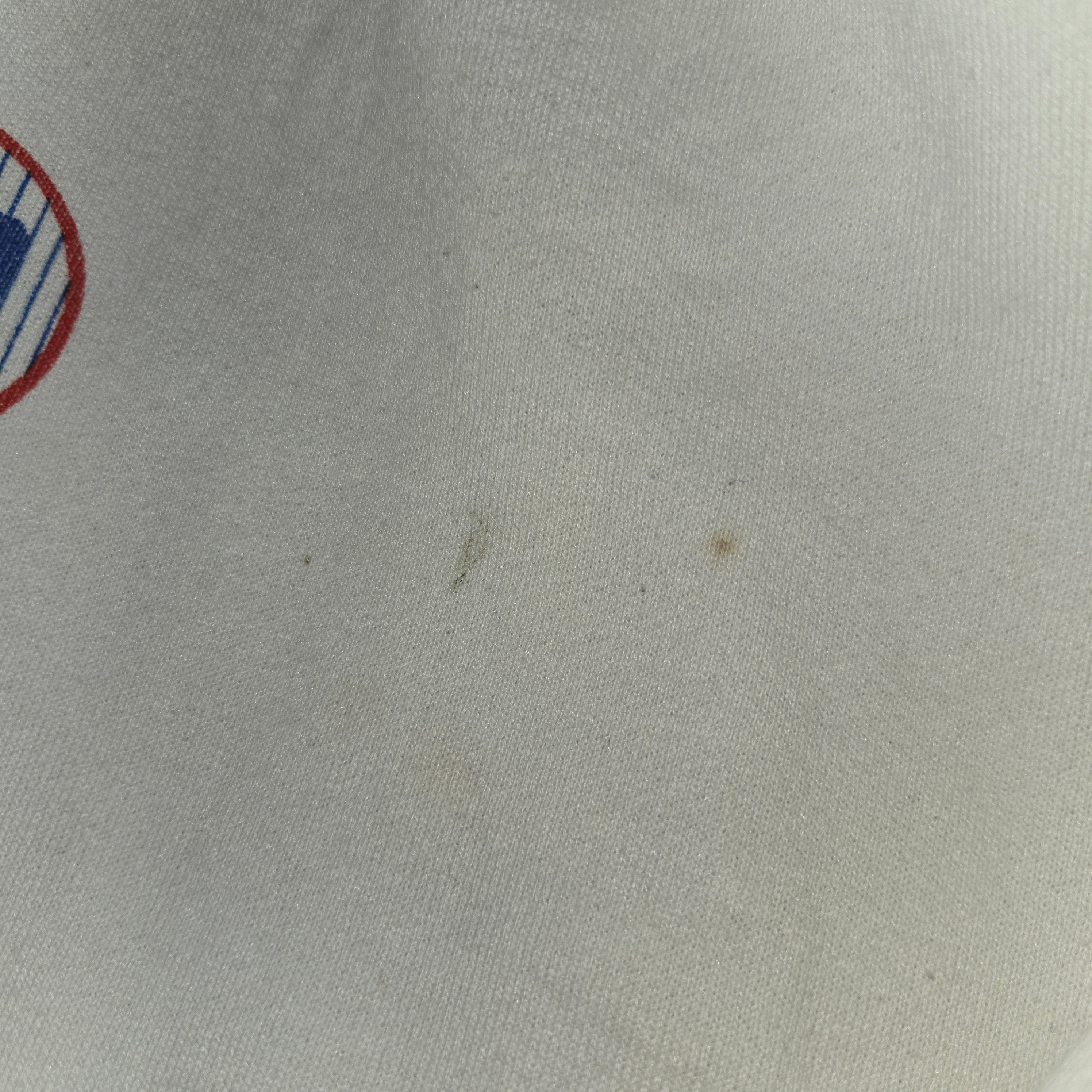 VTG Don Mattingly Mattinglys 23 Evansville, IN Restaurant White Crewneck Sweatshirt: Large