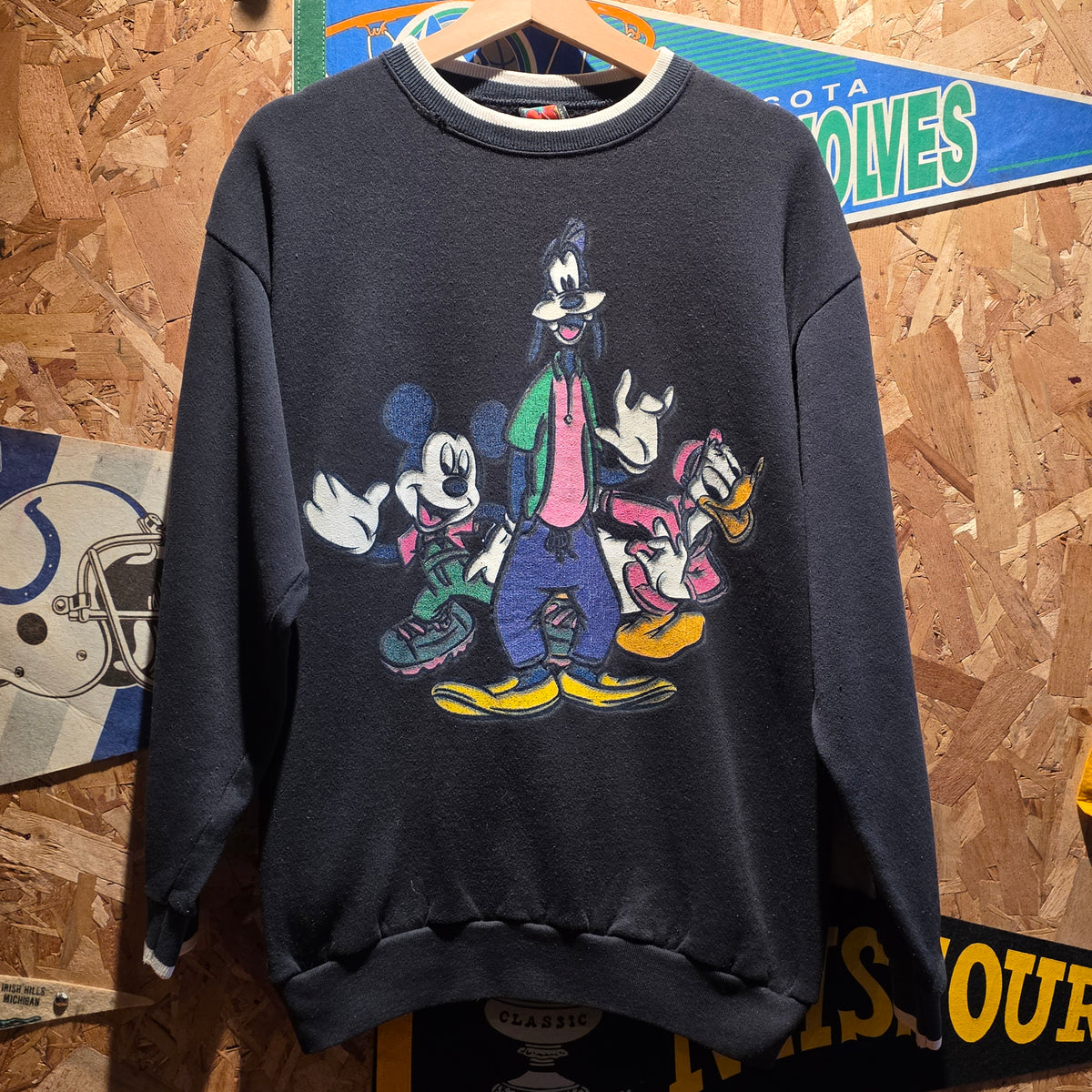 VTG Mickey Unlimited Black Sweatshirt Mickey Mouse, Goofy: Large