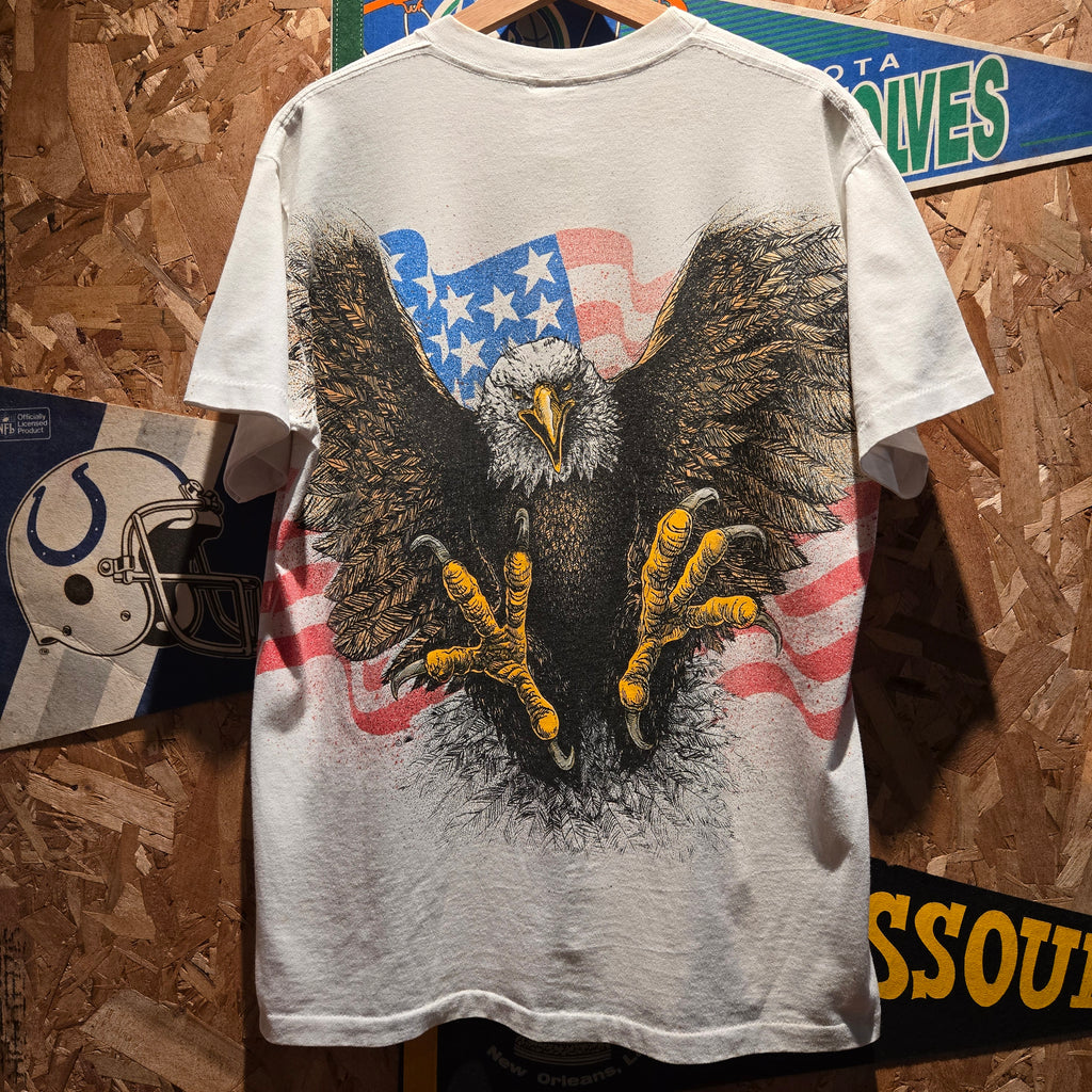 VTG Eagle AOP Single Stitch T-shirt Nature Patriotic USA Flag Shirt: XL