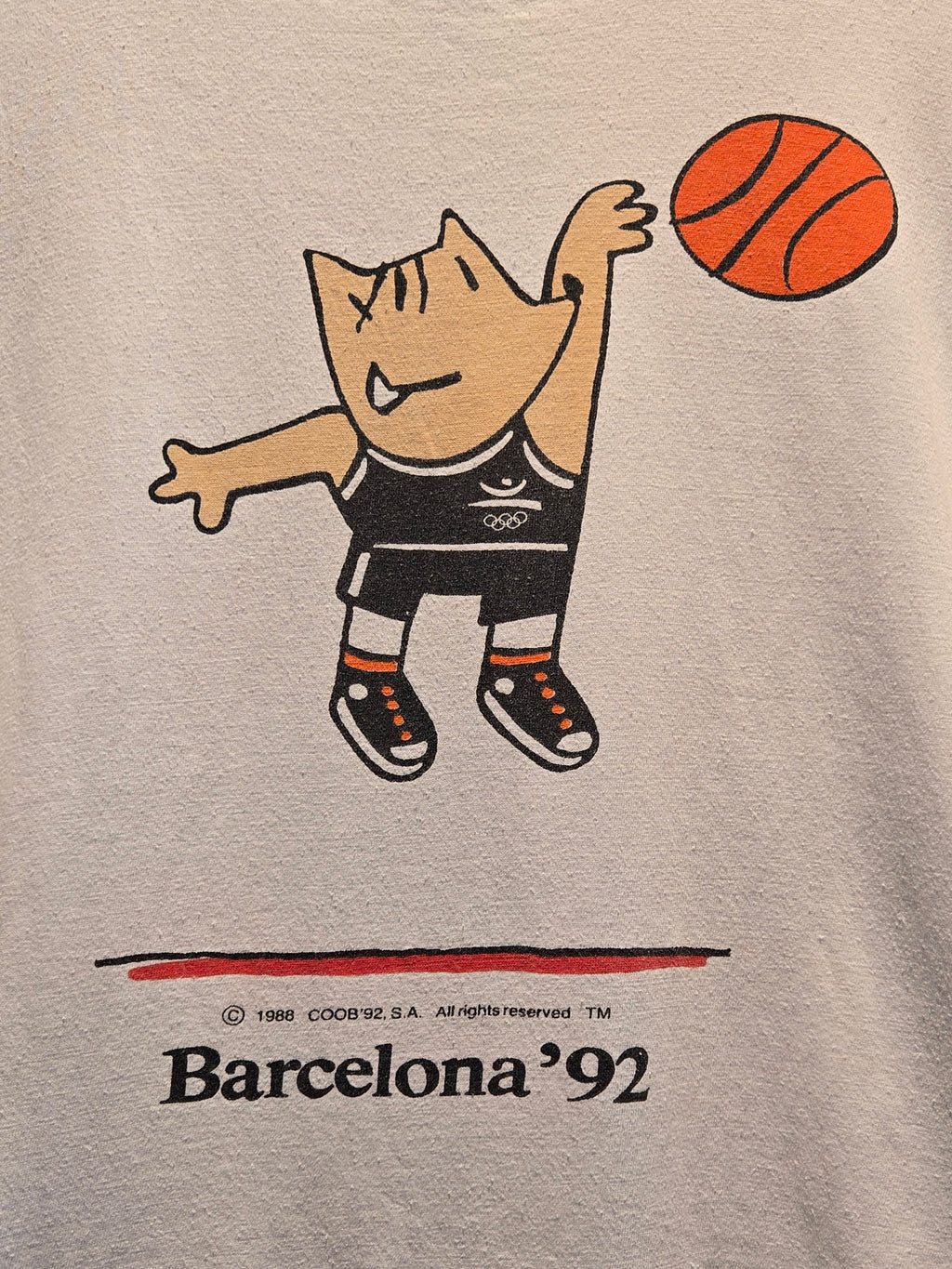 VTG 1992 Barcelona Basketball White T-Shirt :XL