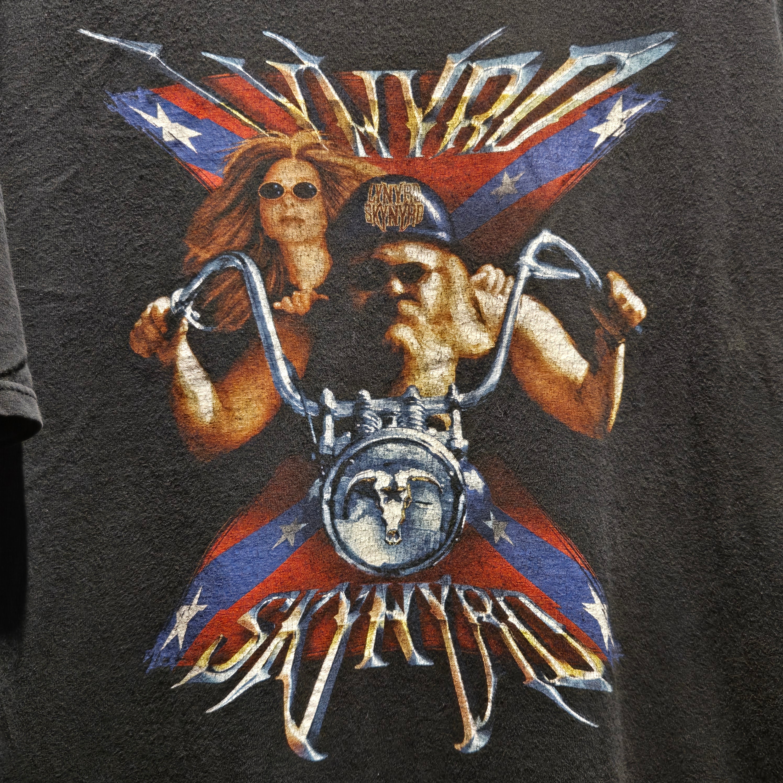 VTG 2000 Lynyrd Skynyrd Double Sided Black T-Shirt: Large