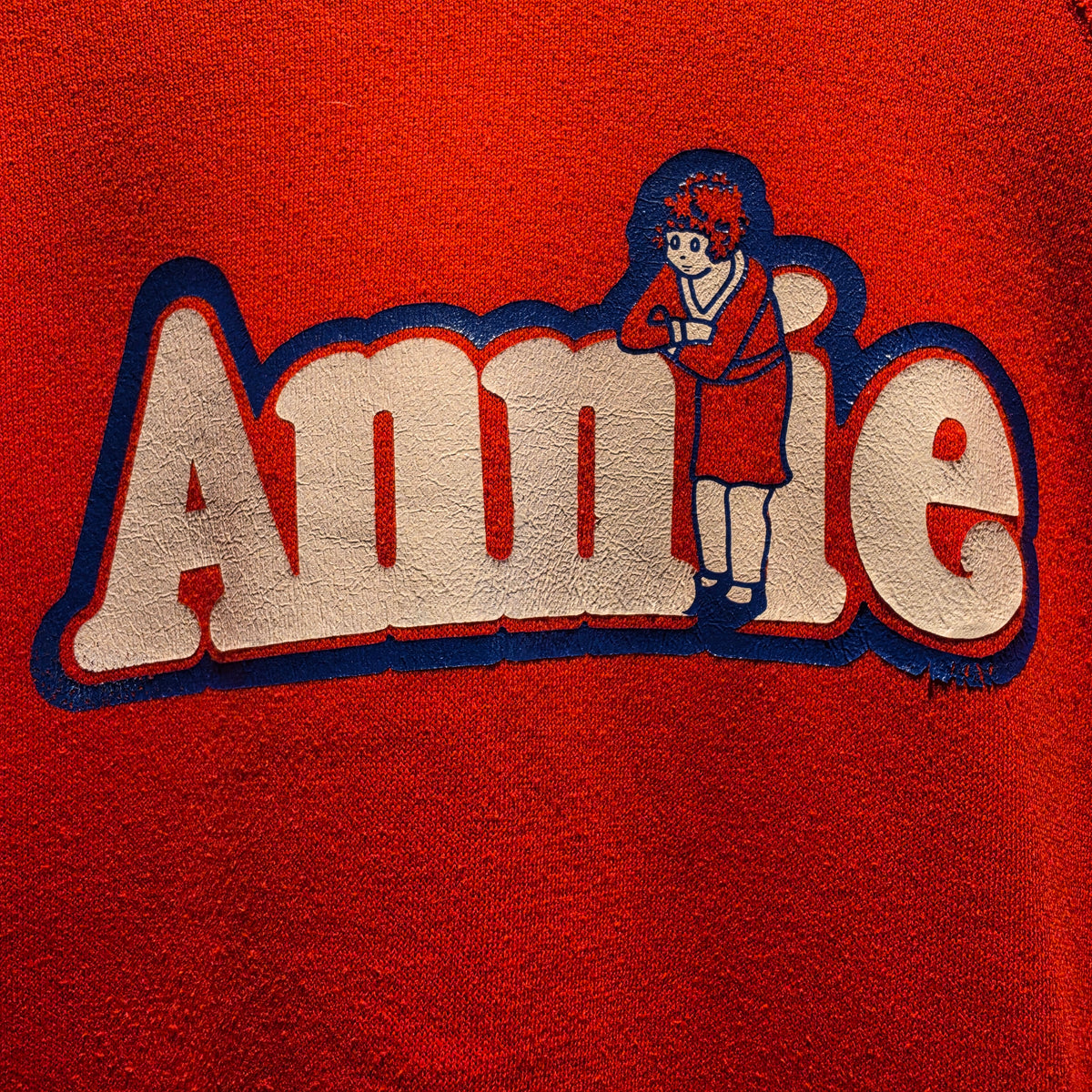 VTG 80's Annie Red Crewneck: Large