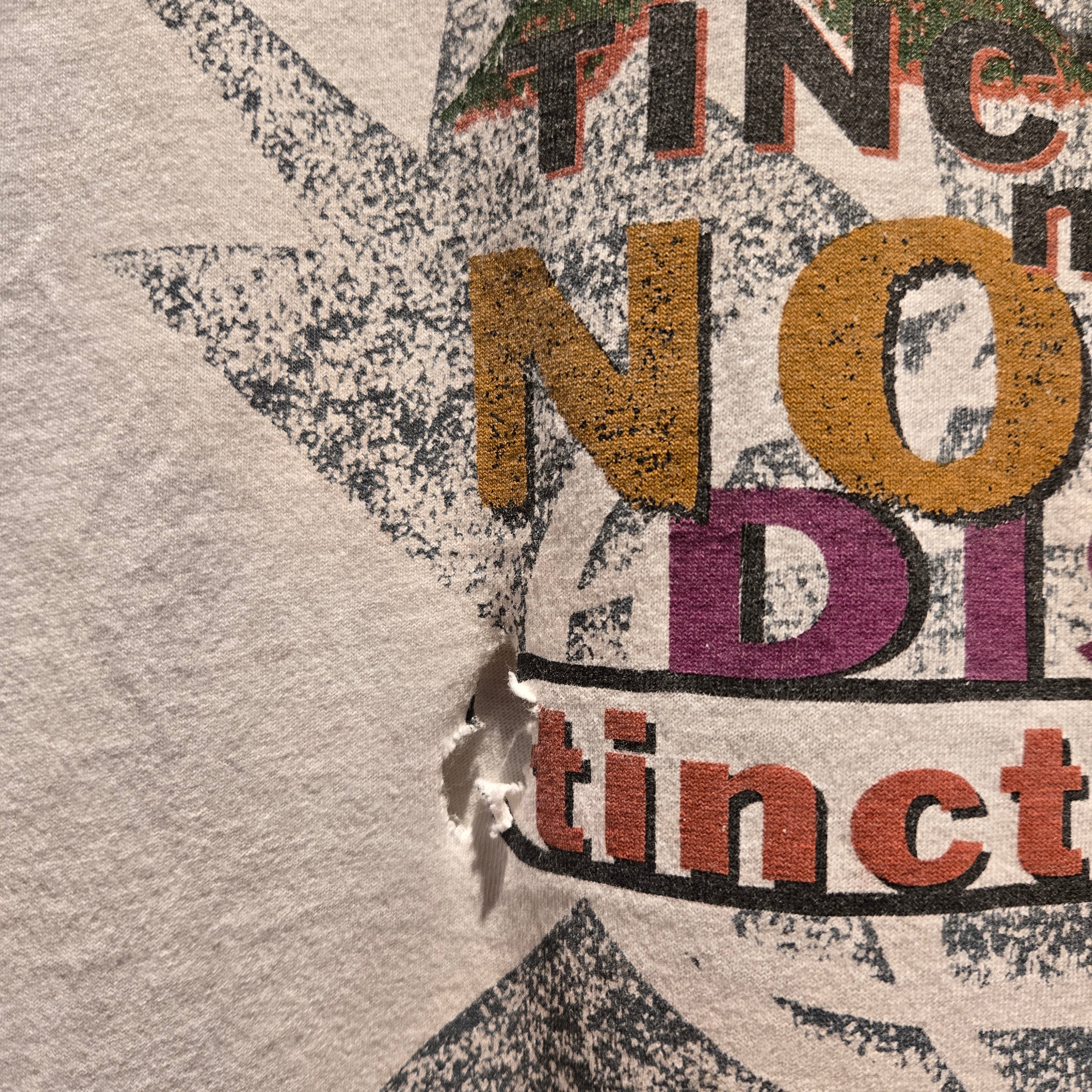 VTG One World Nation Extinction Makes No Distinction Graphic T-Shirt: Large