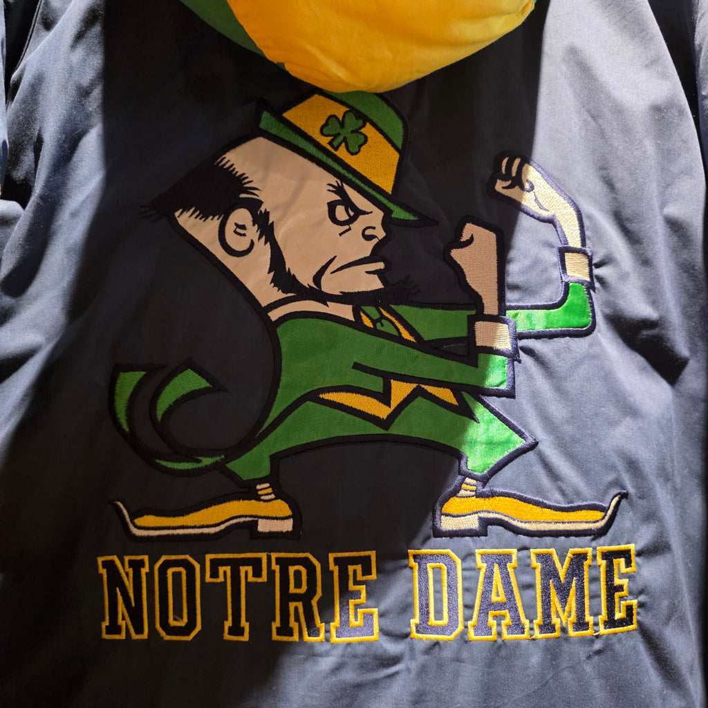 Vintage 90s Notre Dame Fighting Irish Pro Player Puffer Jacket: Large