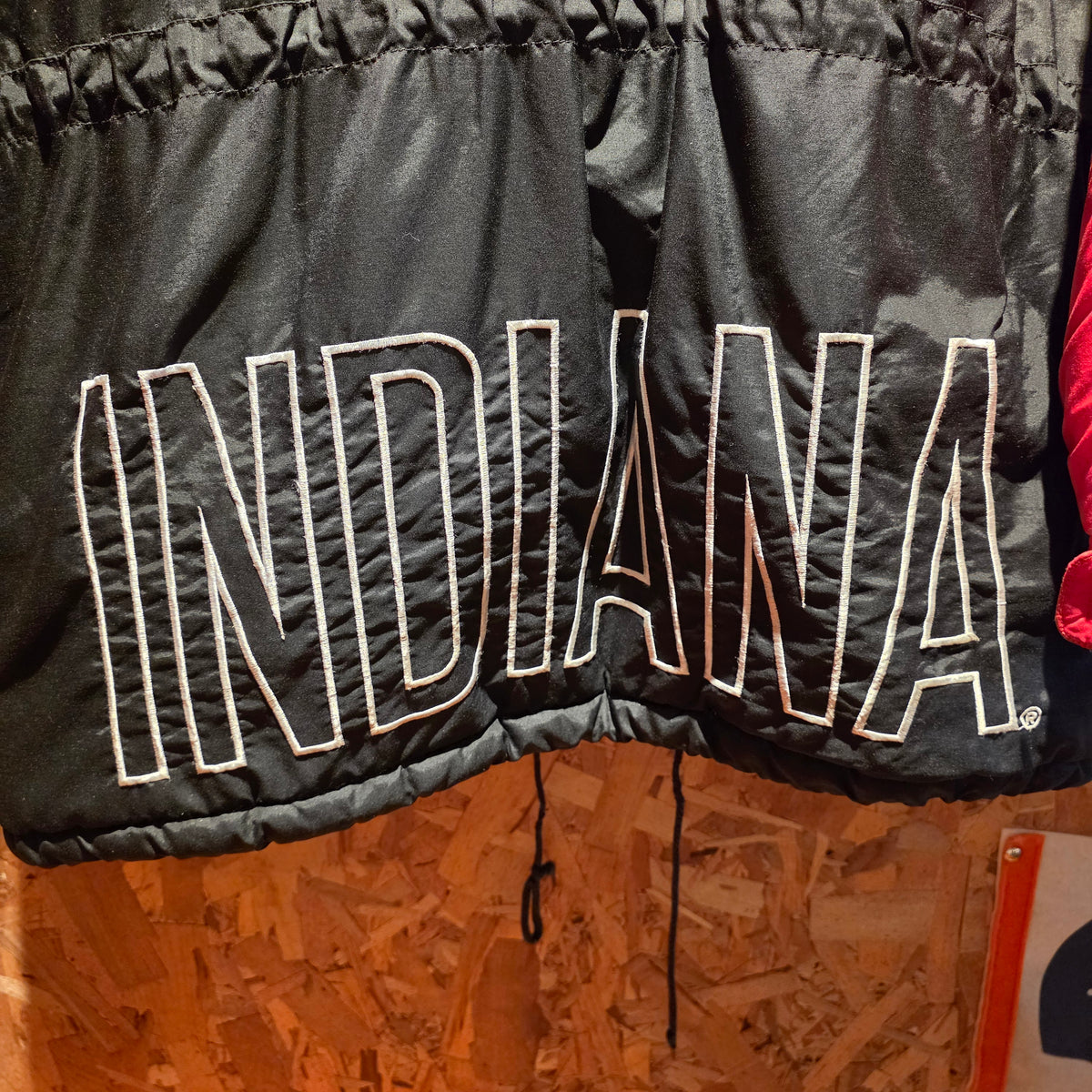 VTG Indiana Hoosiers Puffer Jacket Turbo Sportswear Spellout: Large