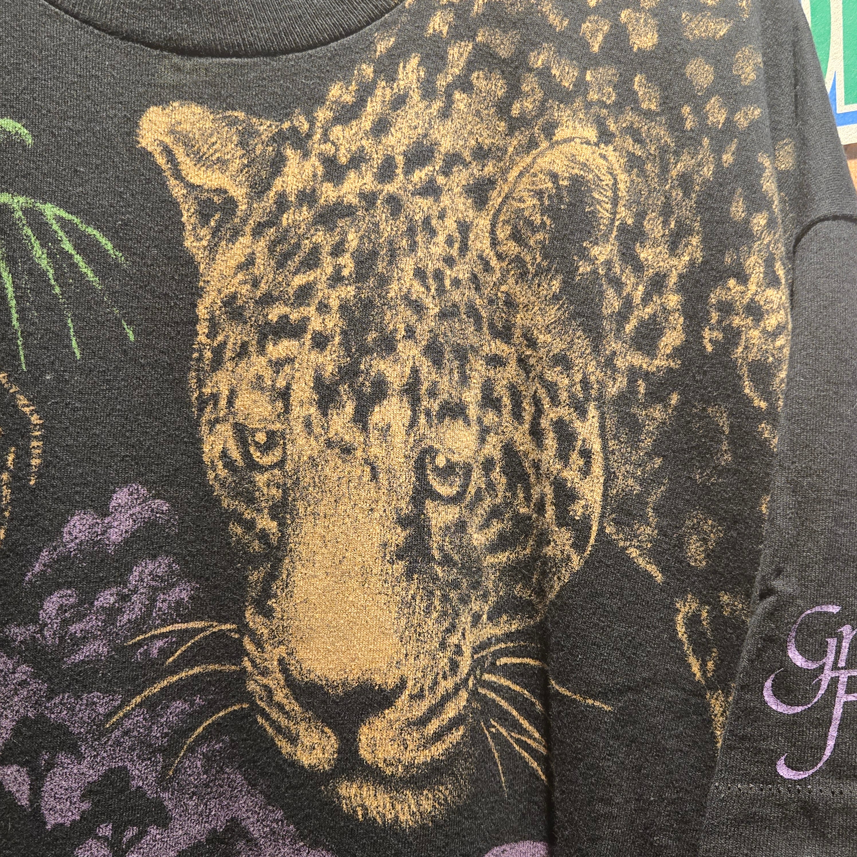 Vtg AOP Fruit Of The Loom Harlequin Jungle Theme T-Shirt: 2XL
