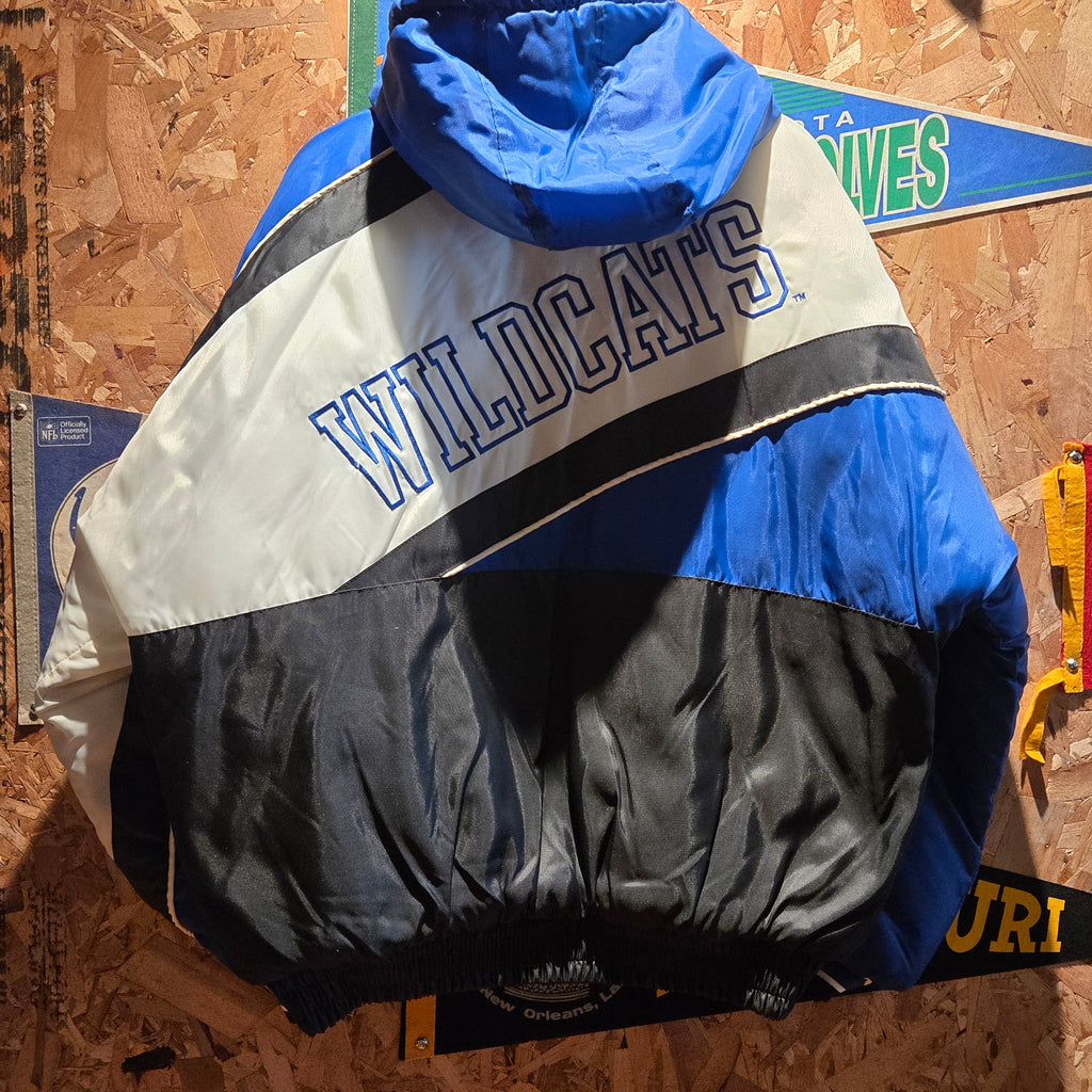 VTG Kentucky Wildcats Hooded Puffer Jacket Fans Gear: Large