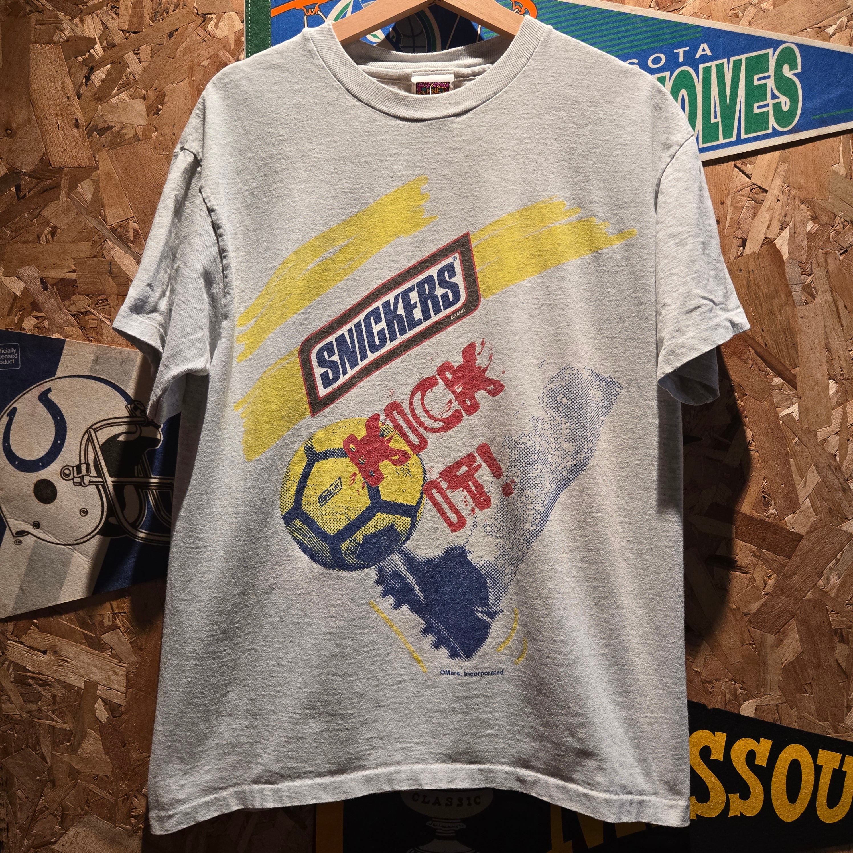 VTG Snikers Kick It USA Youth Soccer Grey T-shirt: Medium