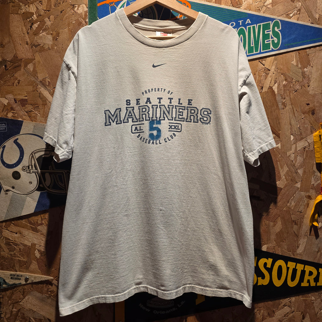 VTG 2005 Nike Center Swoosh Seattle Mariners Adrián Beltré White T-Shirt: Large
