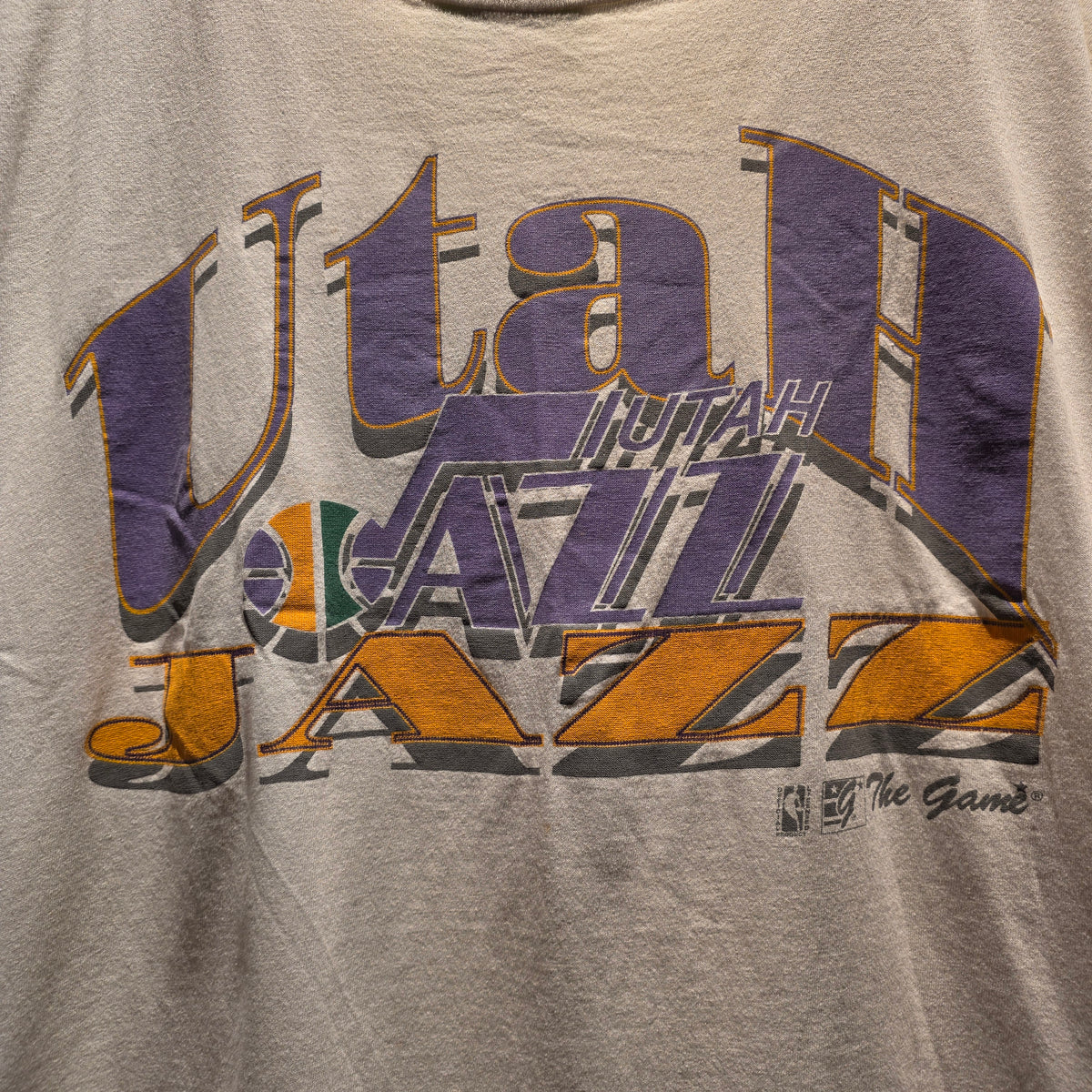 VTG The Game Utah Jazz White Graphic T-Shirt: XL