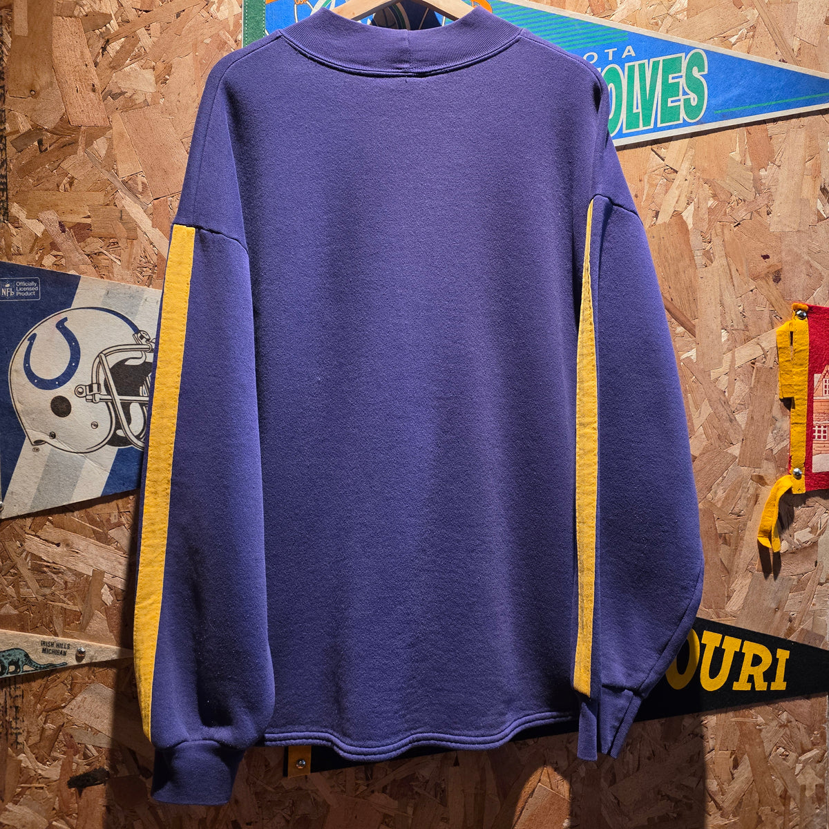 VTG Majestic Minnesota Vikings Sweatshirt Made In USA: XL