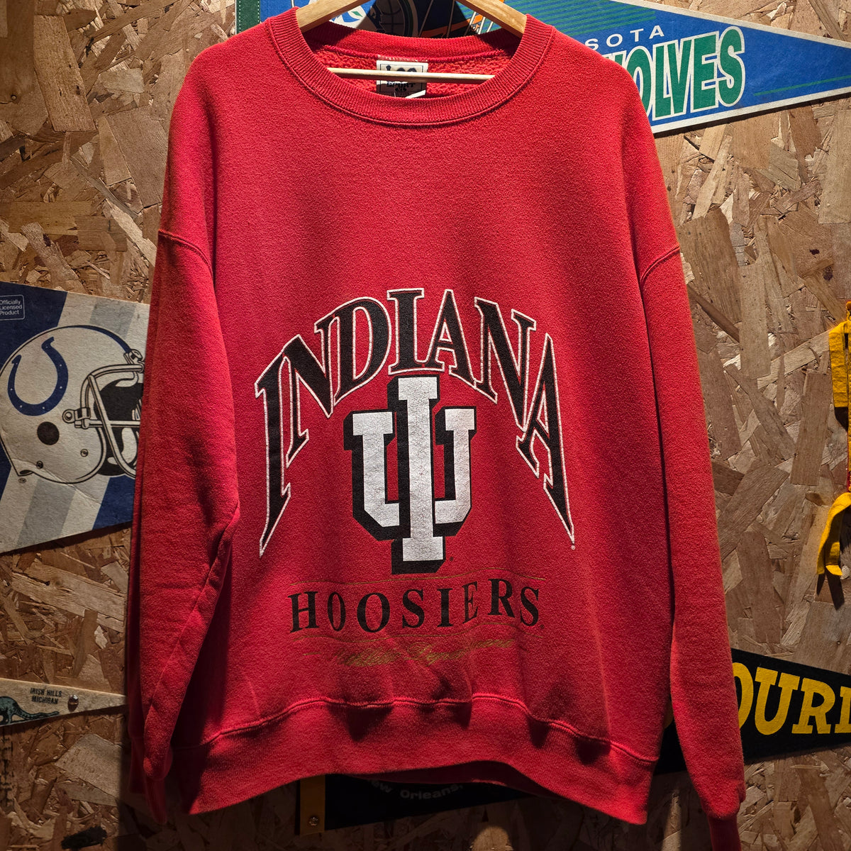 VTG Lee Sport Indiana University Hoosiers Red Crewneck: XL
