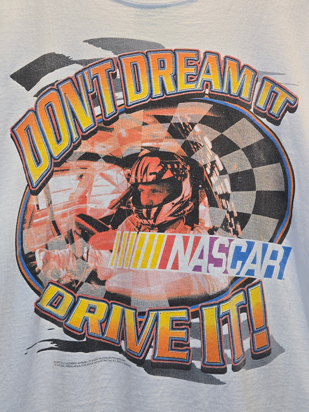 VTG Nascar "Dont Dream It Drive It" Graphic T-Shirt :XL